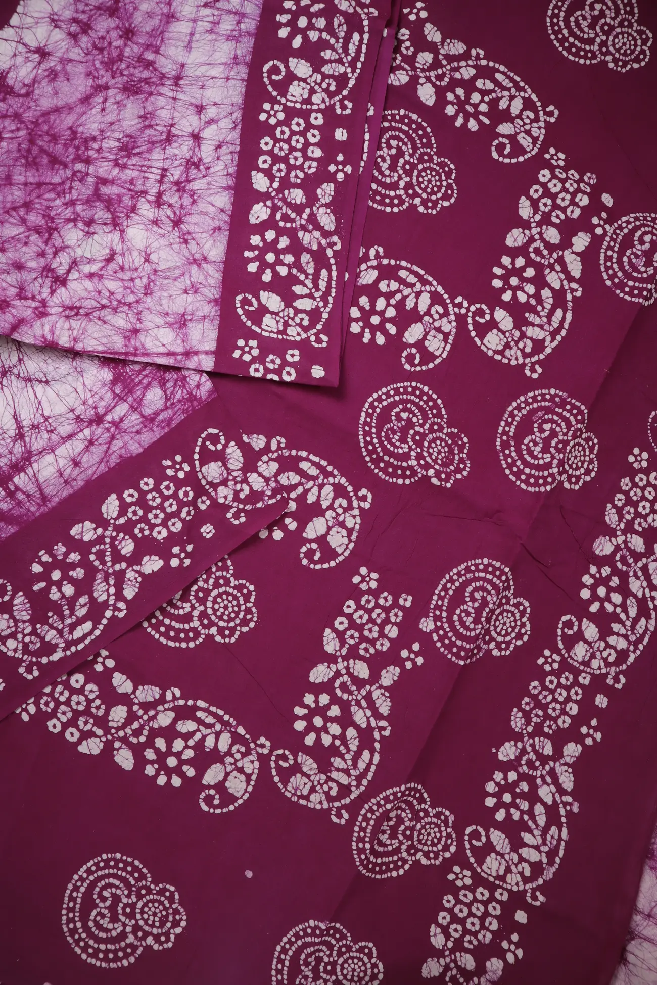 magenta-batik-madurai-sungudi-saree-ssb000017-b