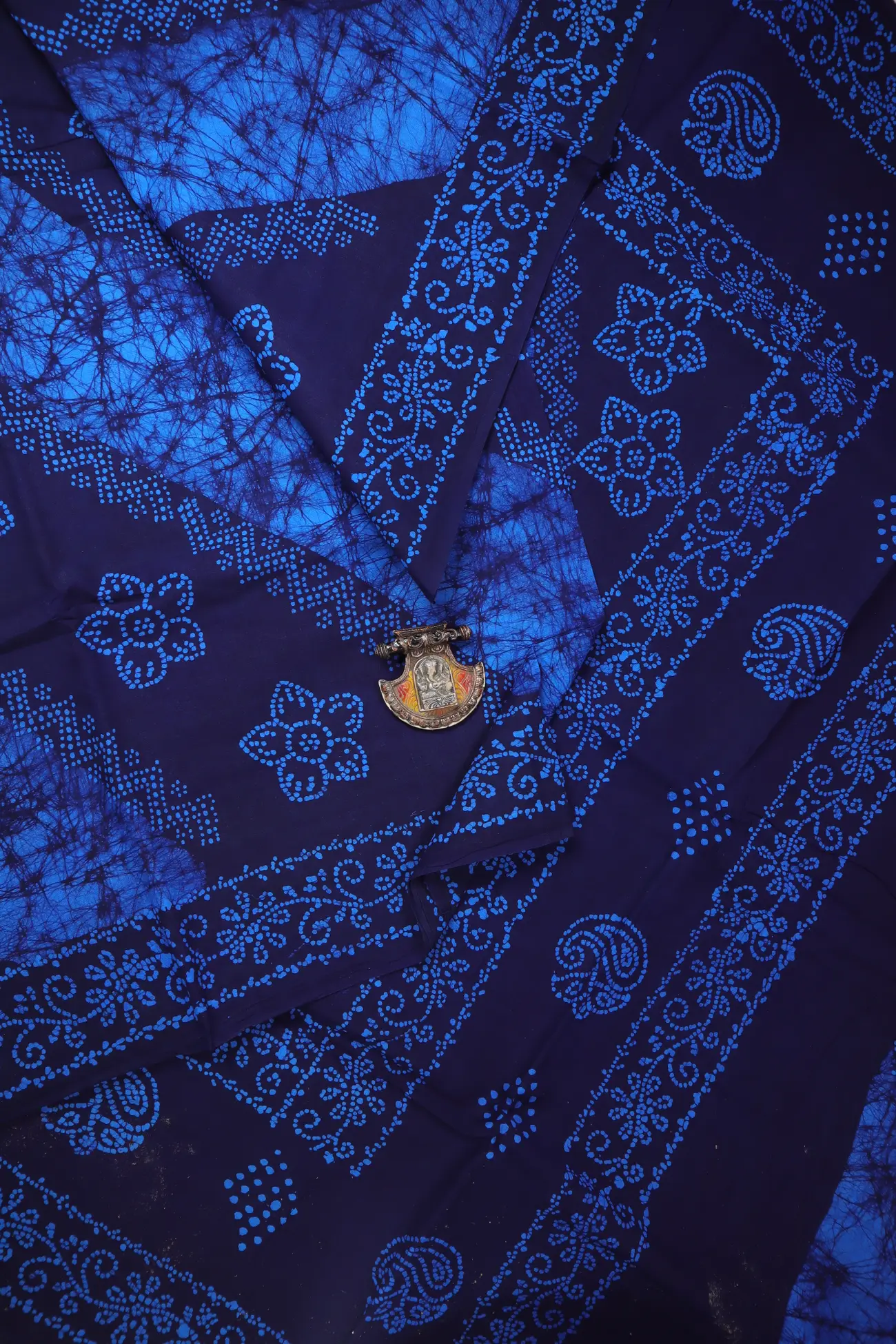 blue-batik-madurai-sungudi-saree-ssb000030-a