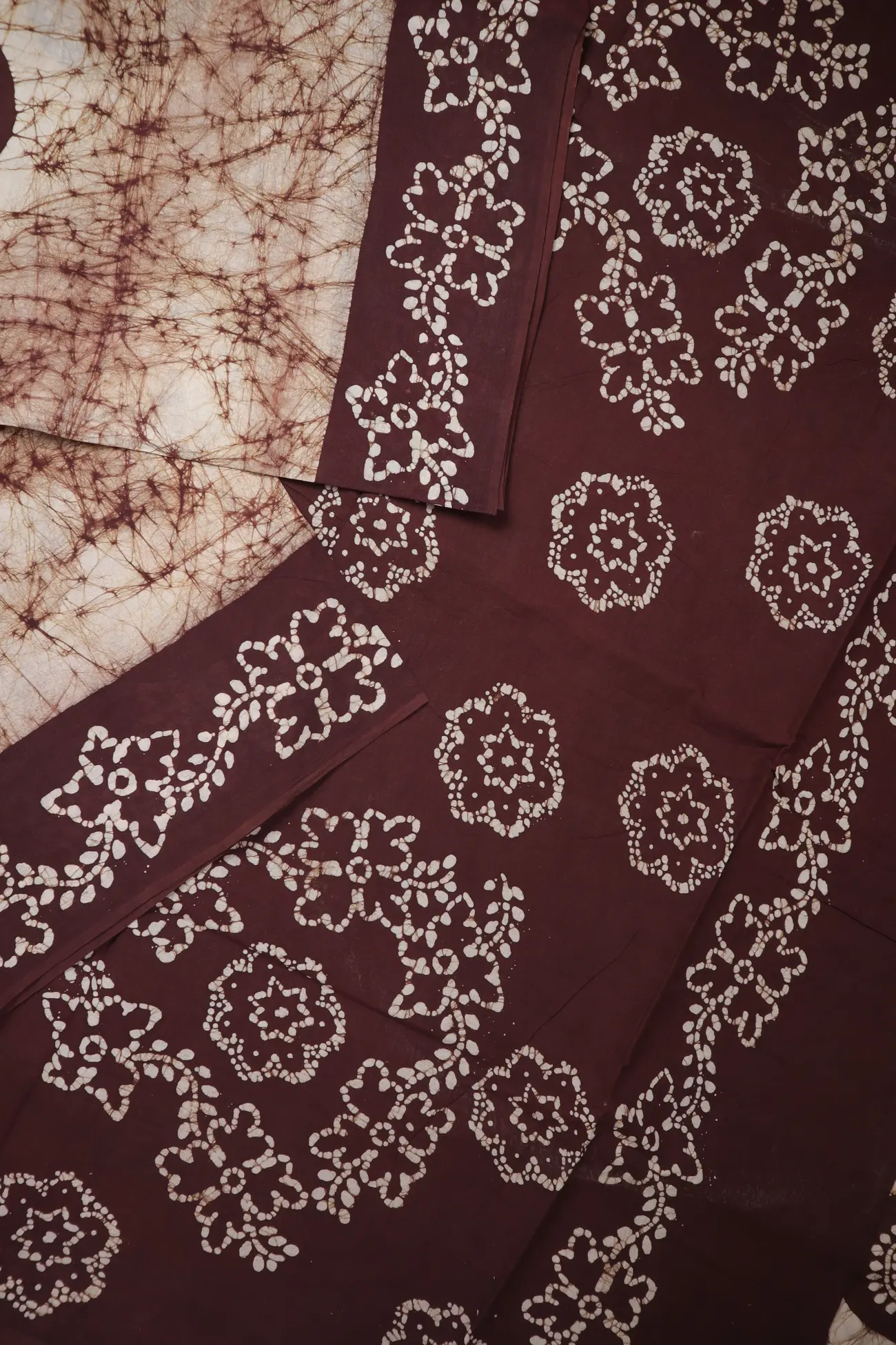 brown-batik-madurai-sungudi-saree-ssb000023-b