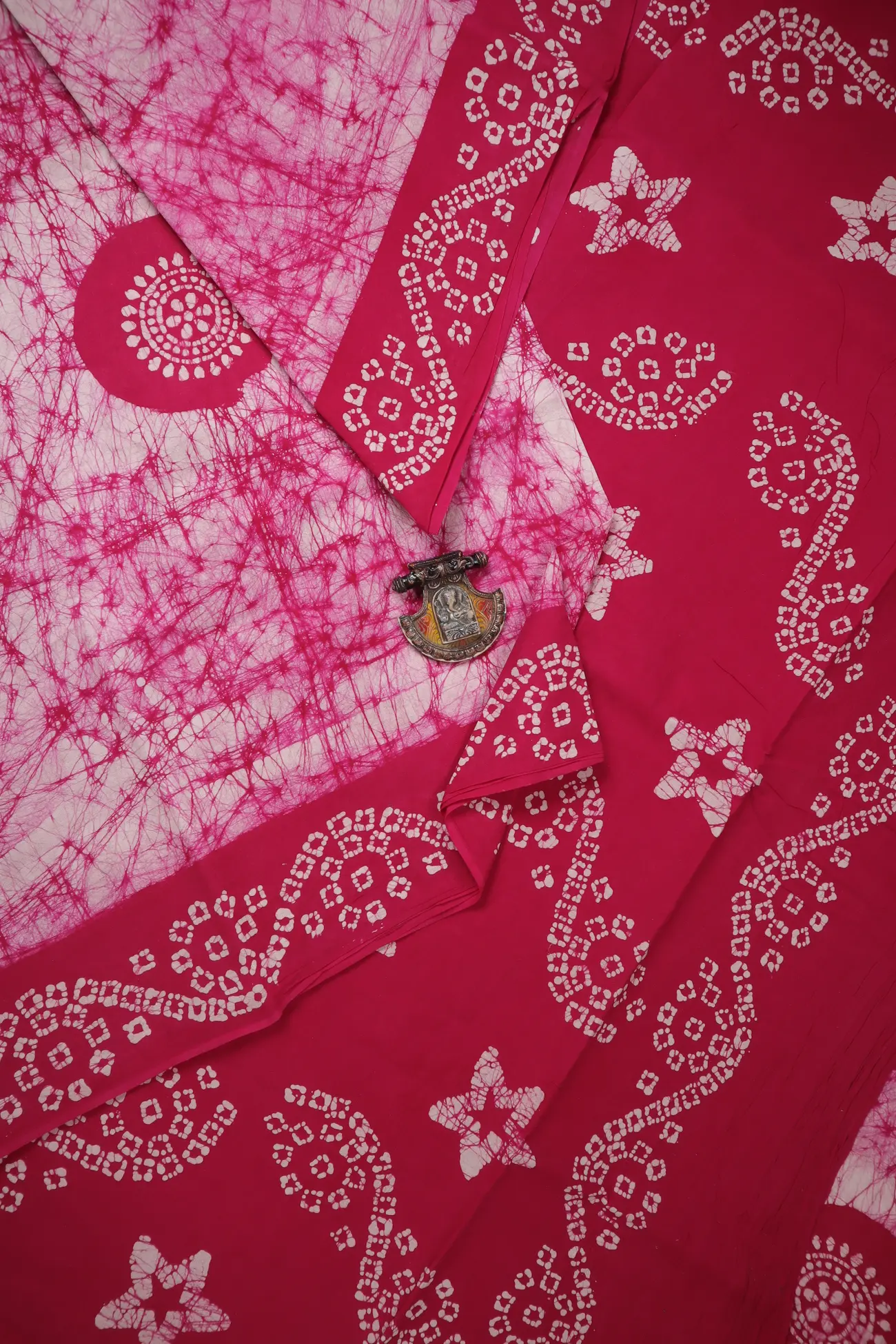 pink-batik-madurai-sungudi-saree-ssb000022-a