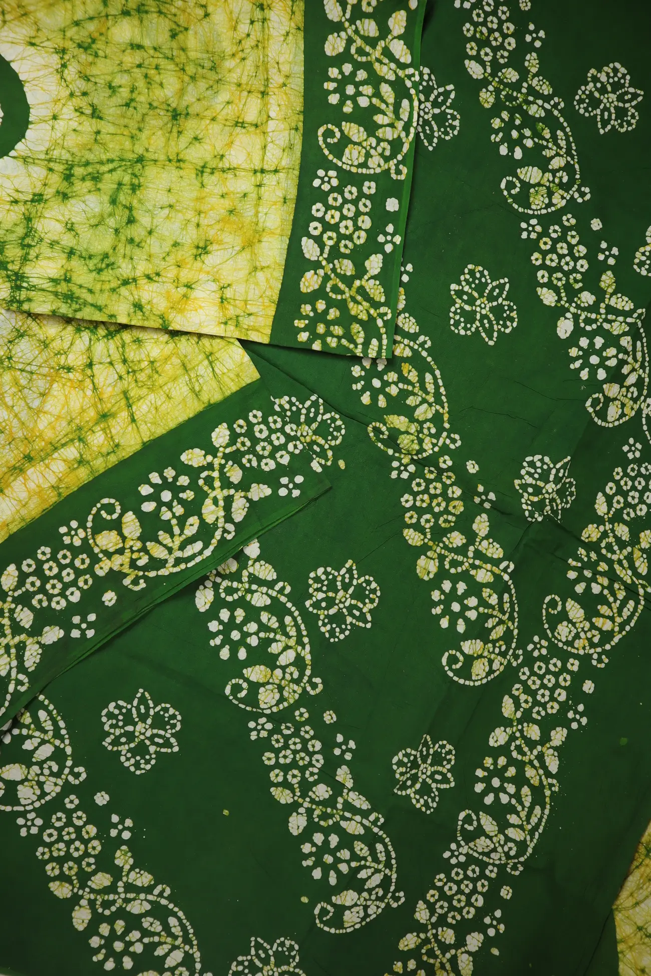 green-batik-madurai-sungudi-saree-ssb000025-b
