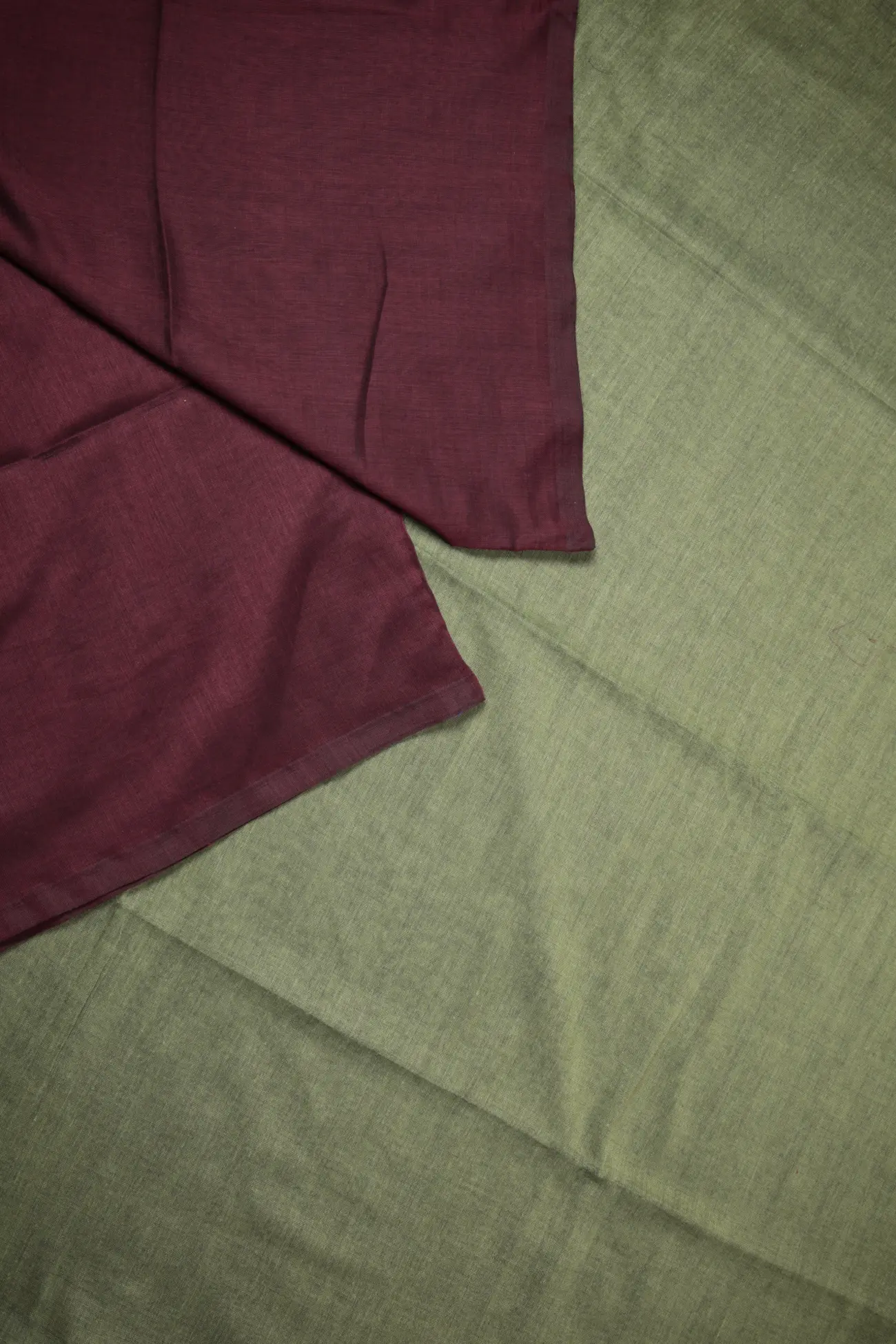 maroon-plain-bengal-saree-kh001867-b