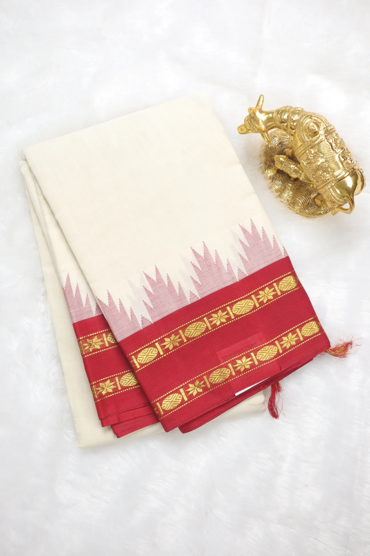 ivory-thalampoo-reku-ruthratcham-gadwal-saree-sb000082-a