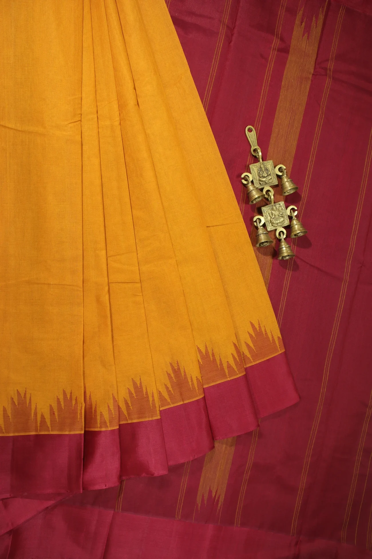 mustard-thalampoo-reku-gadwal-saree-sb000081-f