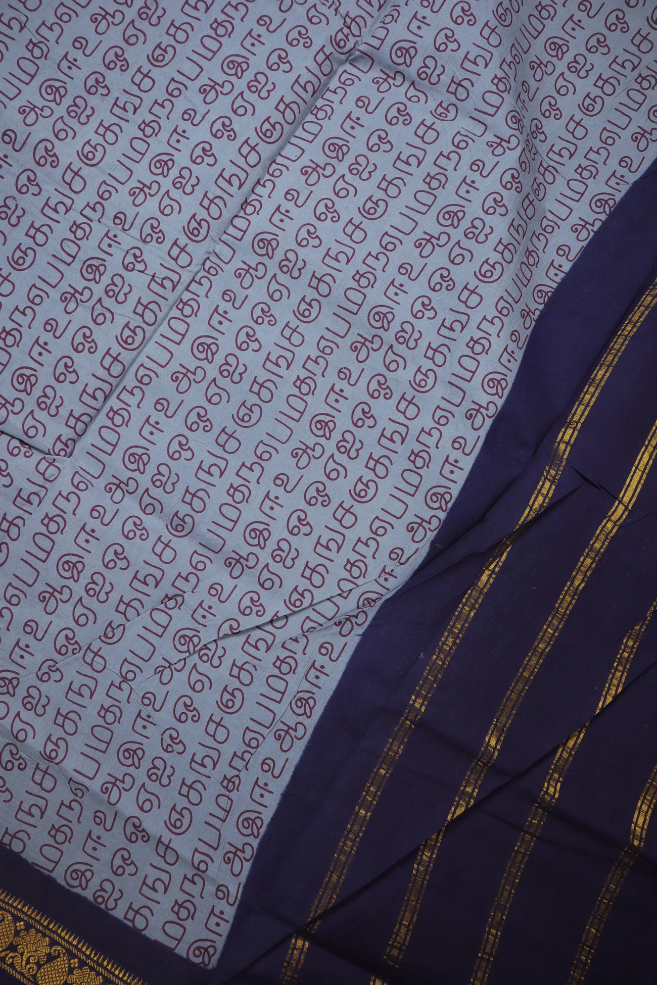gray-tamil-alphabets-madurai-sungudi-saree-ss006323-c