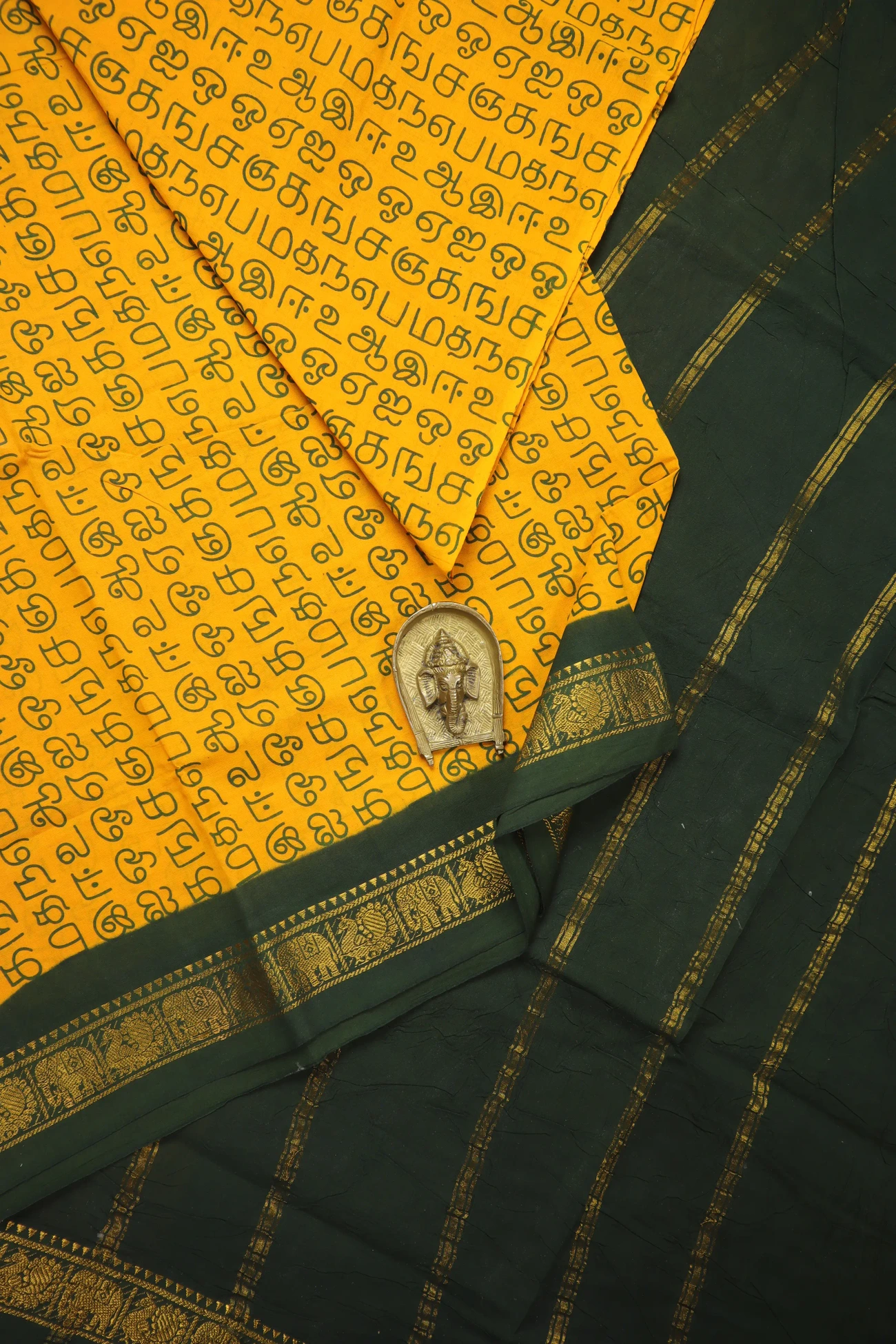 yellow-tamil-alphabets-madurai-sungudi-saree-ss006310-a
