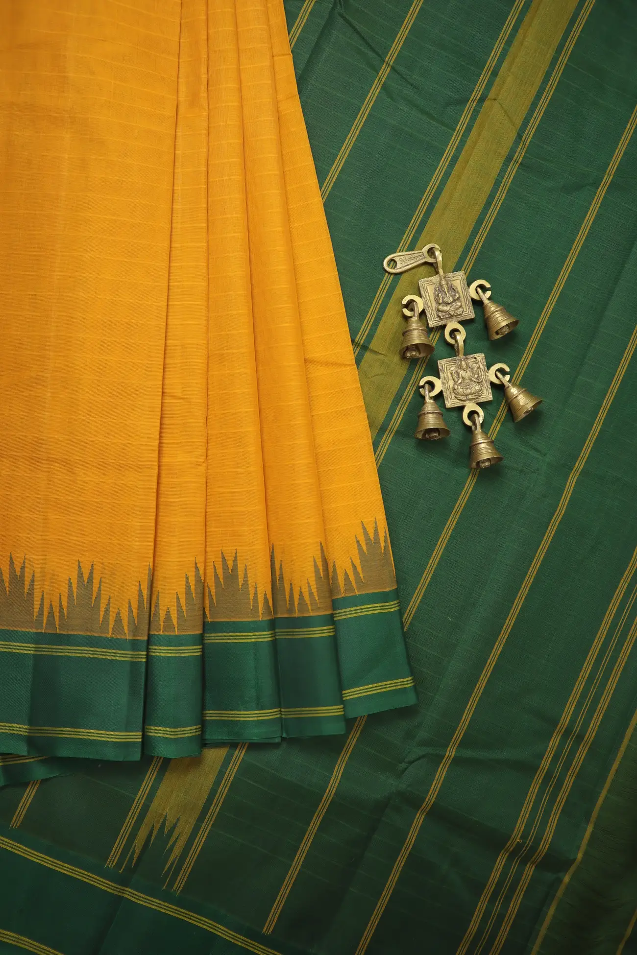 mustard-thalampoo-reku-gadwal-saree-sb000092-b