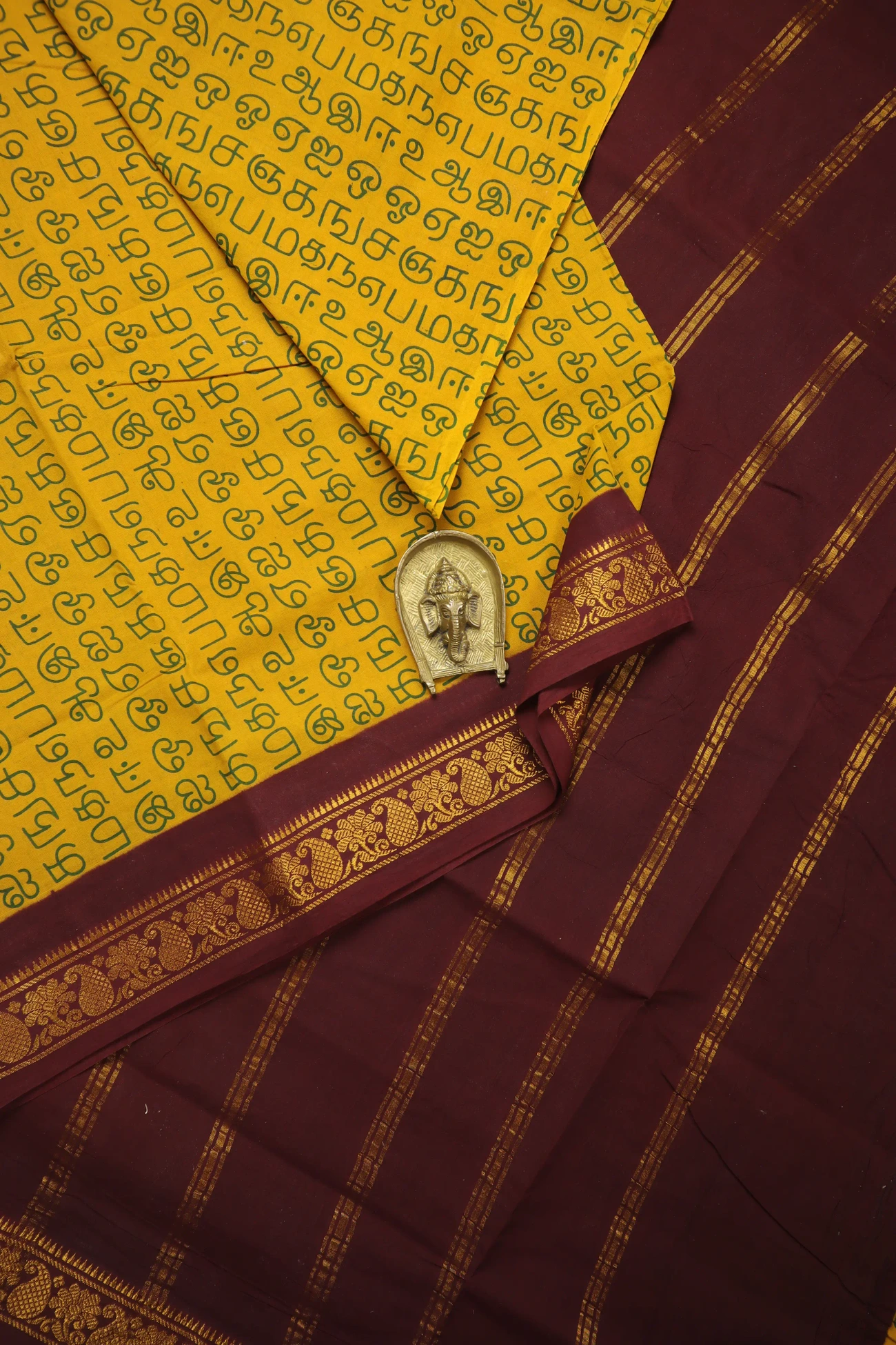 yellow-tamil-alphabets-madurai-sungudi-saree-ss006316-a