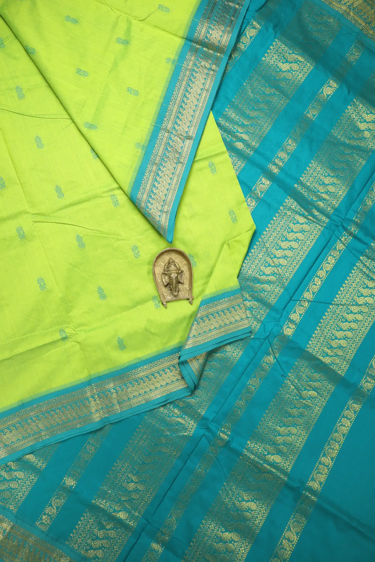 light-green-peacock-kalyani-cotton-kc000249-a