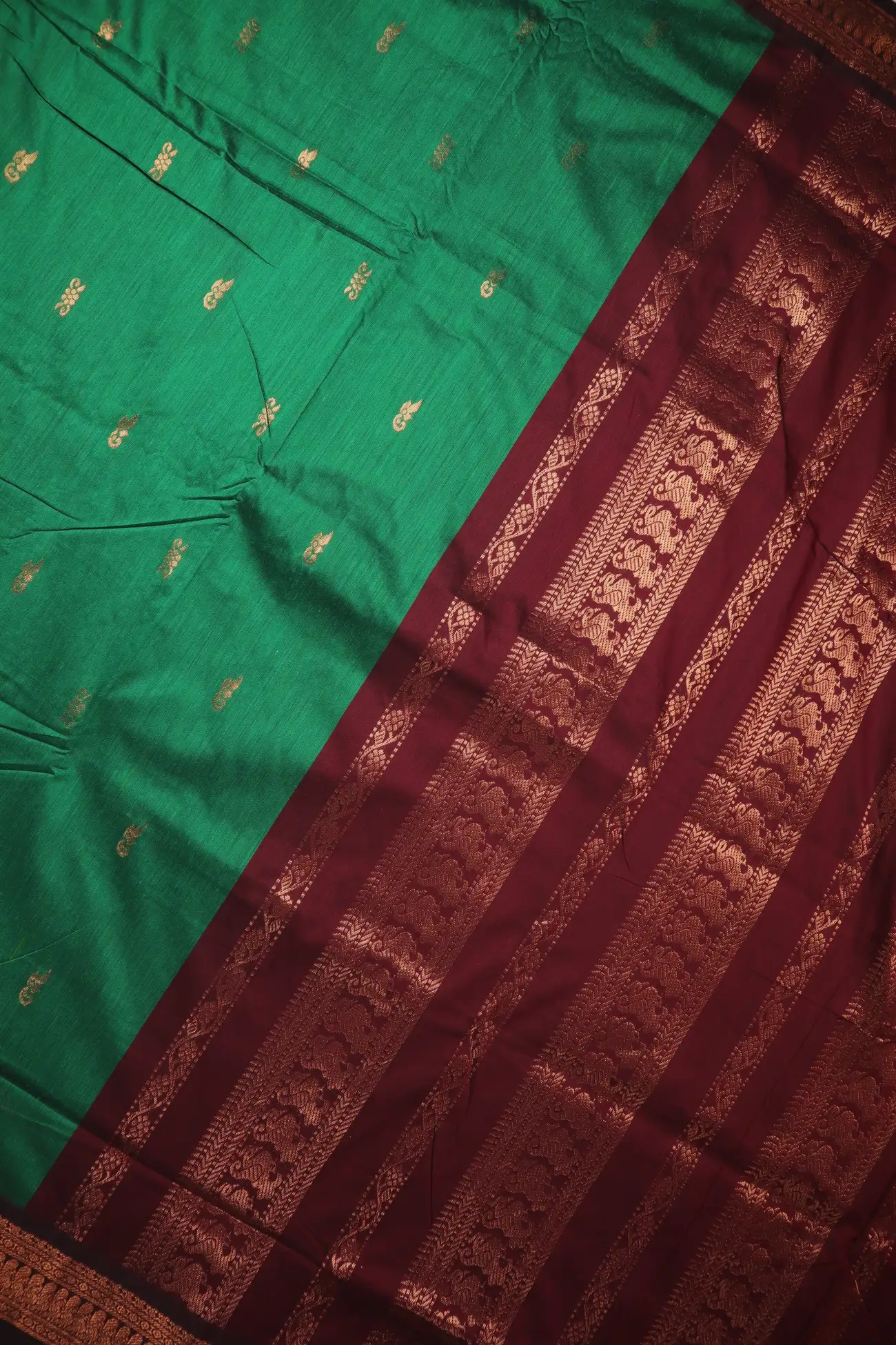 dark-green-peacock-kalyani-cotton-madisar-kns000012-c