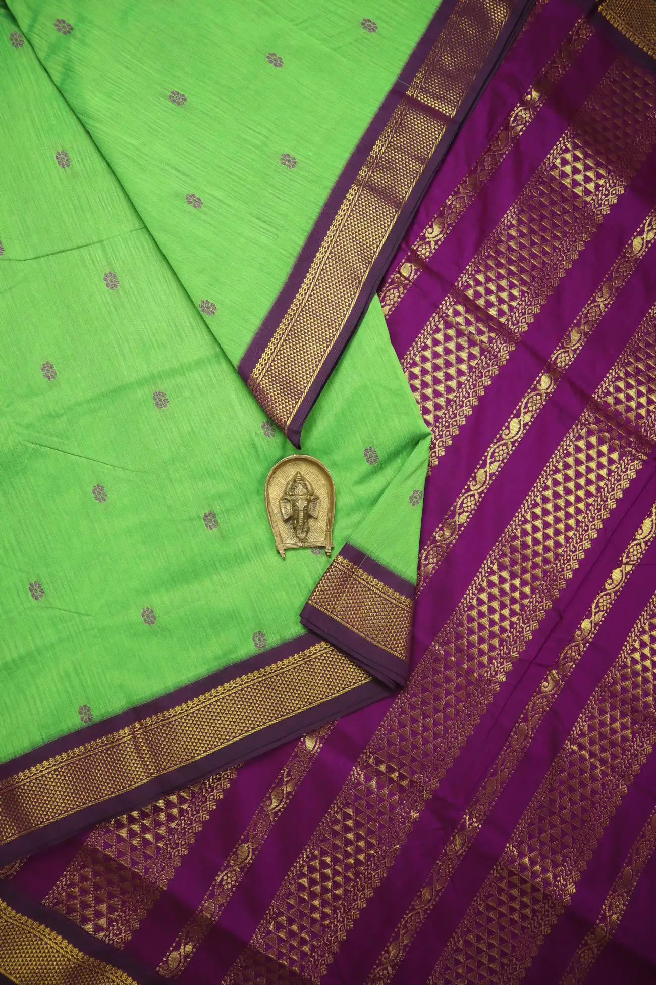 green-diamoned-kalyani-cotton-madisar-kns000025-a