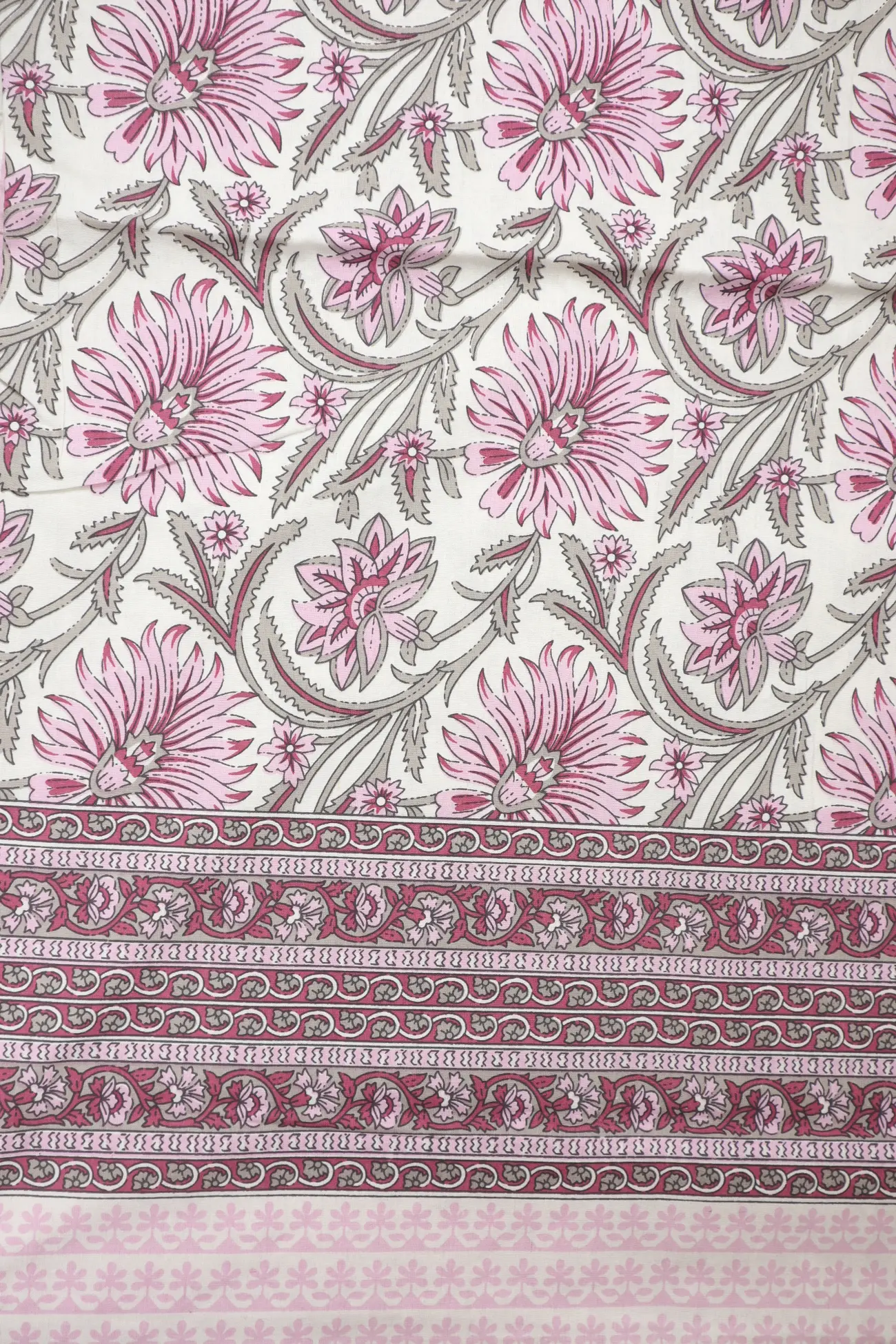 pink-flower-bedspread-bp000118-b
