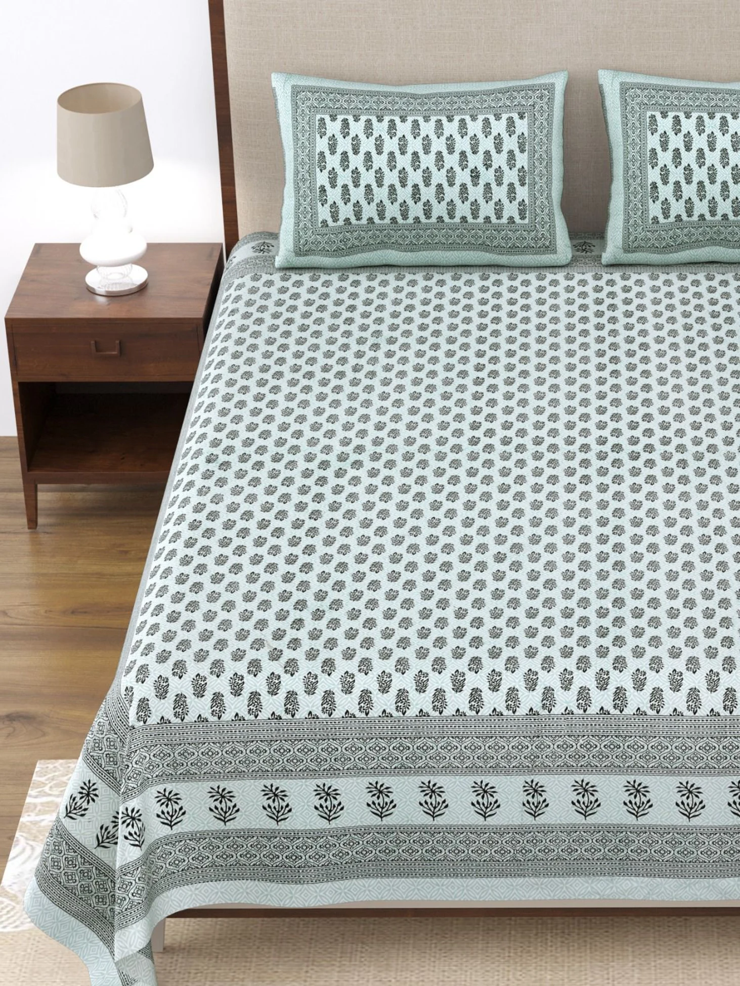 blue-flower-bedspread-bp000146-a