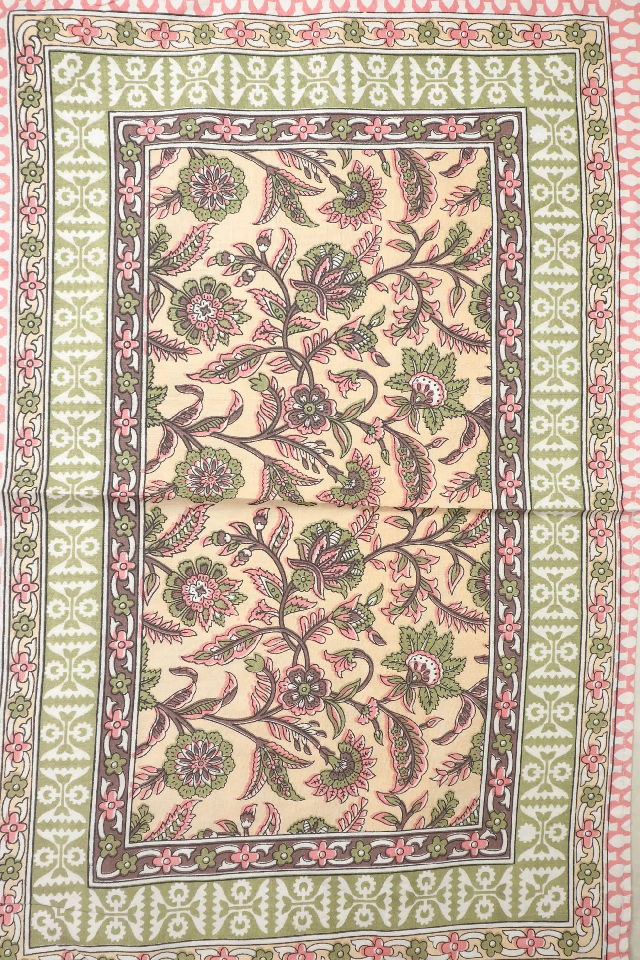 salmon-flower-bedspread-bp000127-c