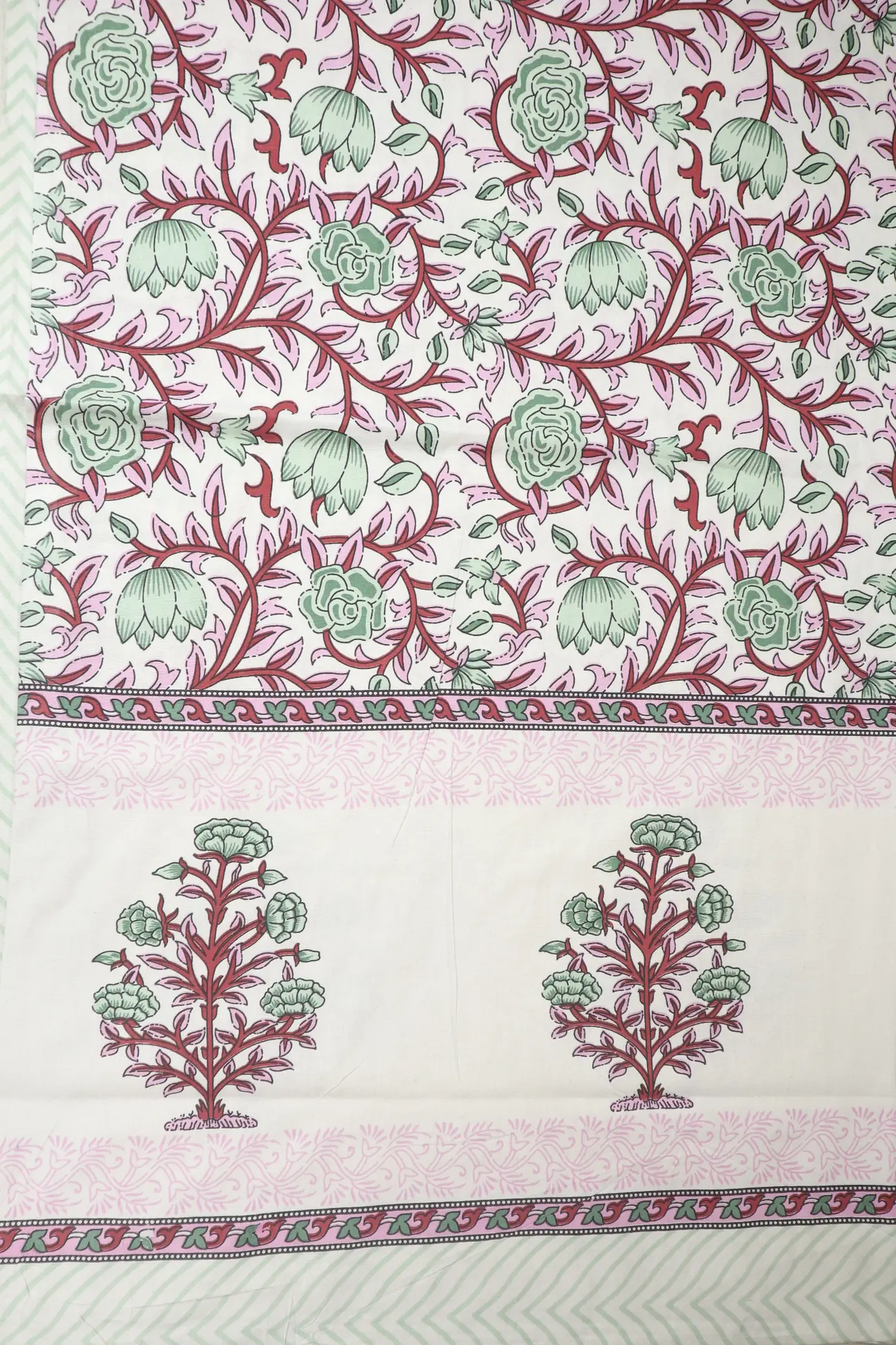 pink-flower-bedspread-bp000143-b