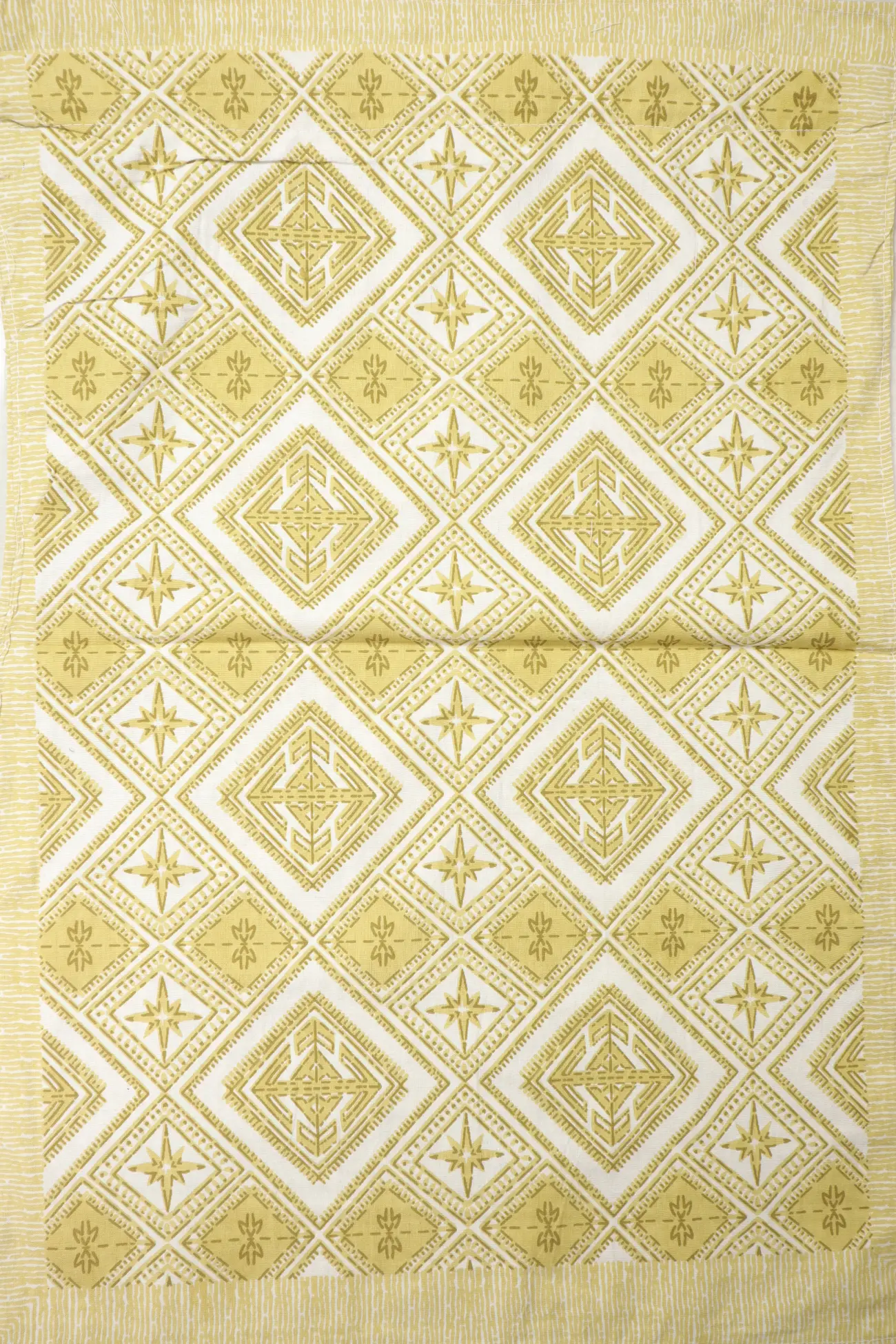 yellow-flower-bedspread-bp000140-d