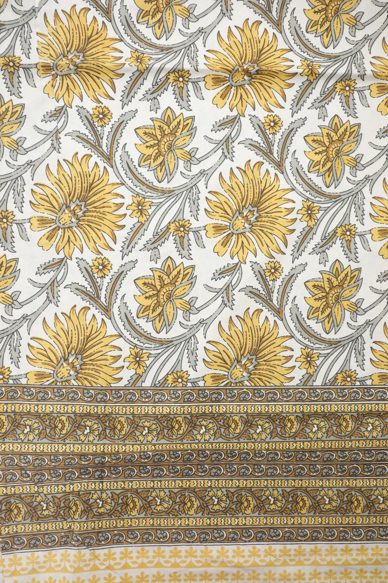 yellow-green-flower-bedspread-bp000115-a