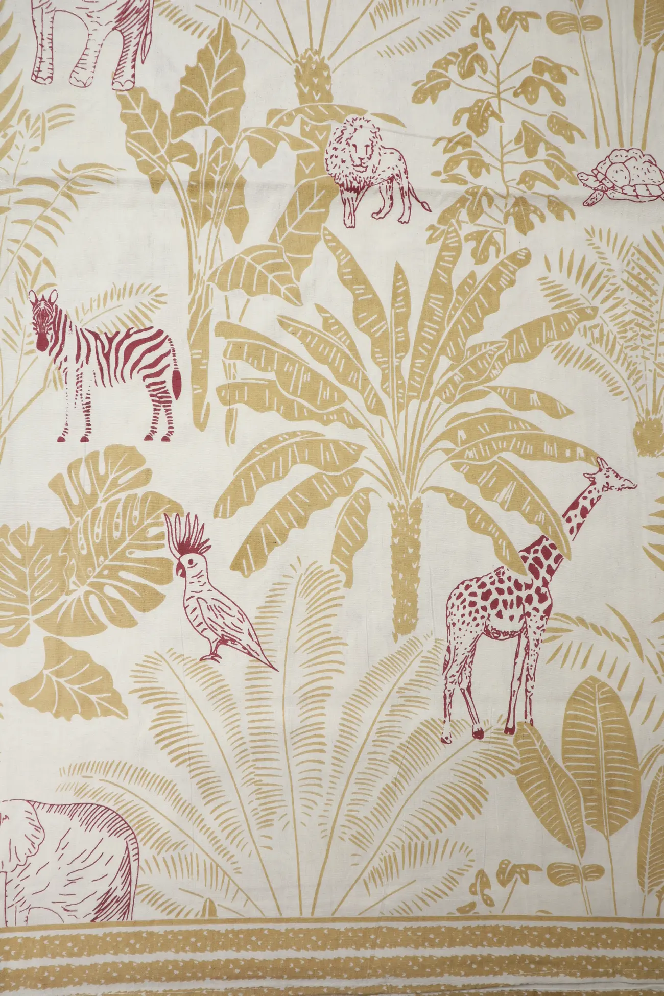 off-white-flower-pot-camel-bedspread-bp000123-b