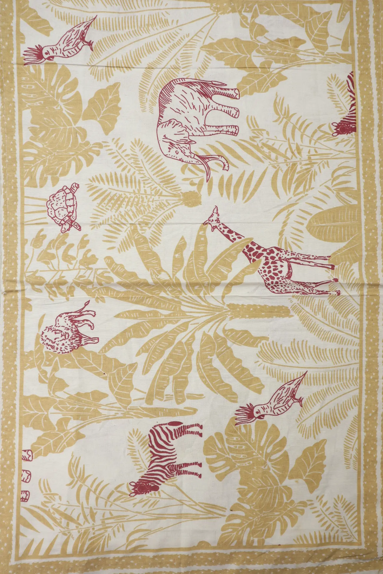 off-white-flower-pot-camel-bedspread-bp000123-c