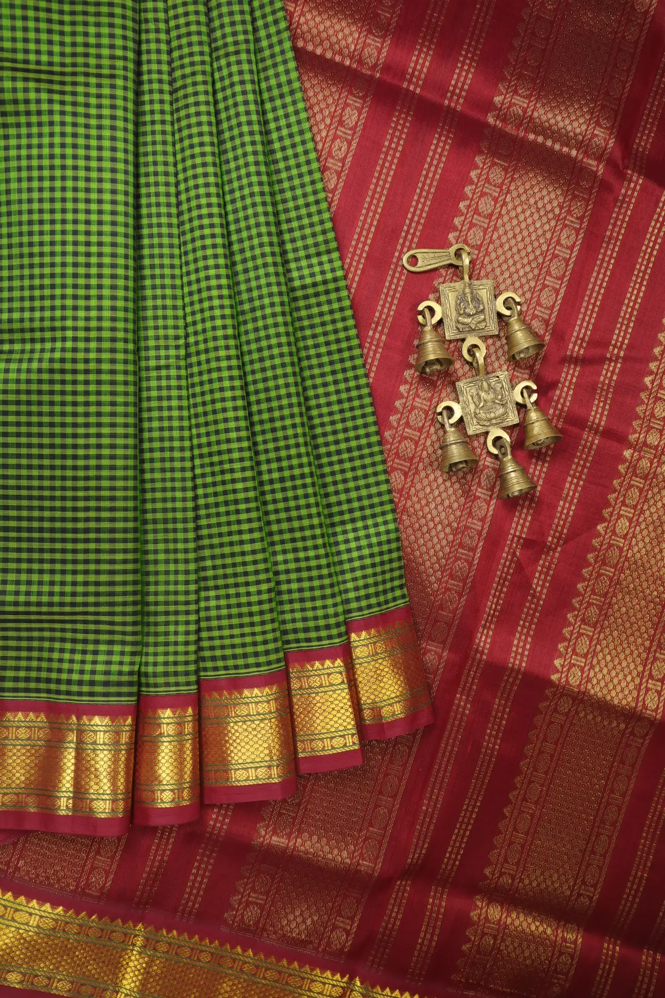green-ruthratcham-cotton-silk-saree-sc003050-a