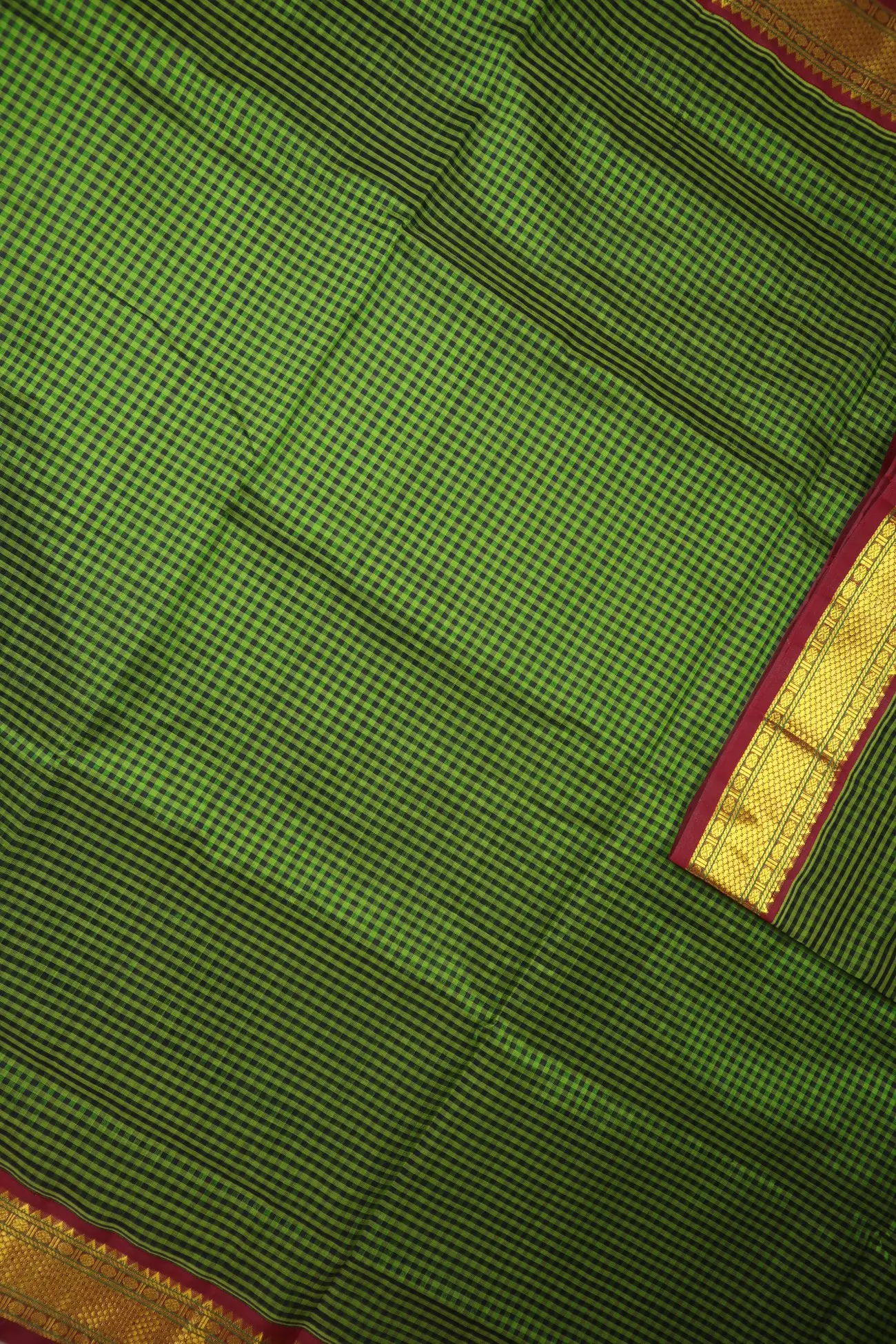 green-ruthratcham-cotton-silk-saree-sc003050-d