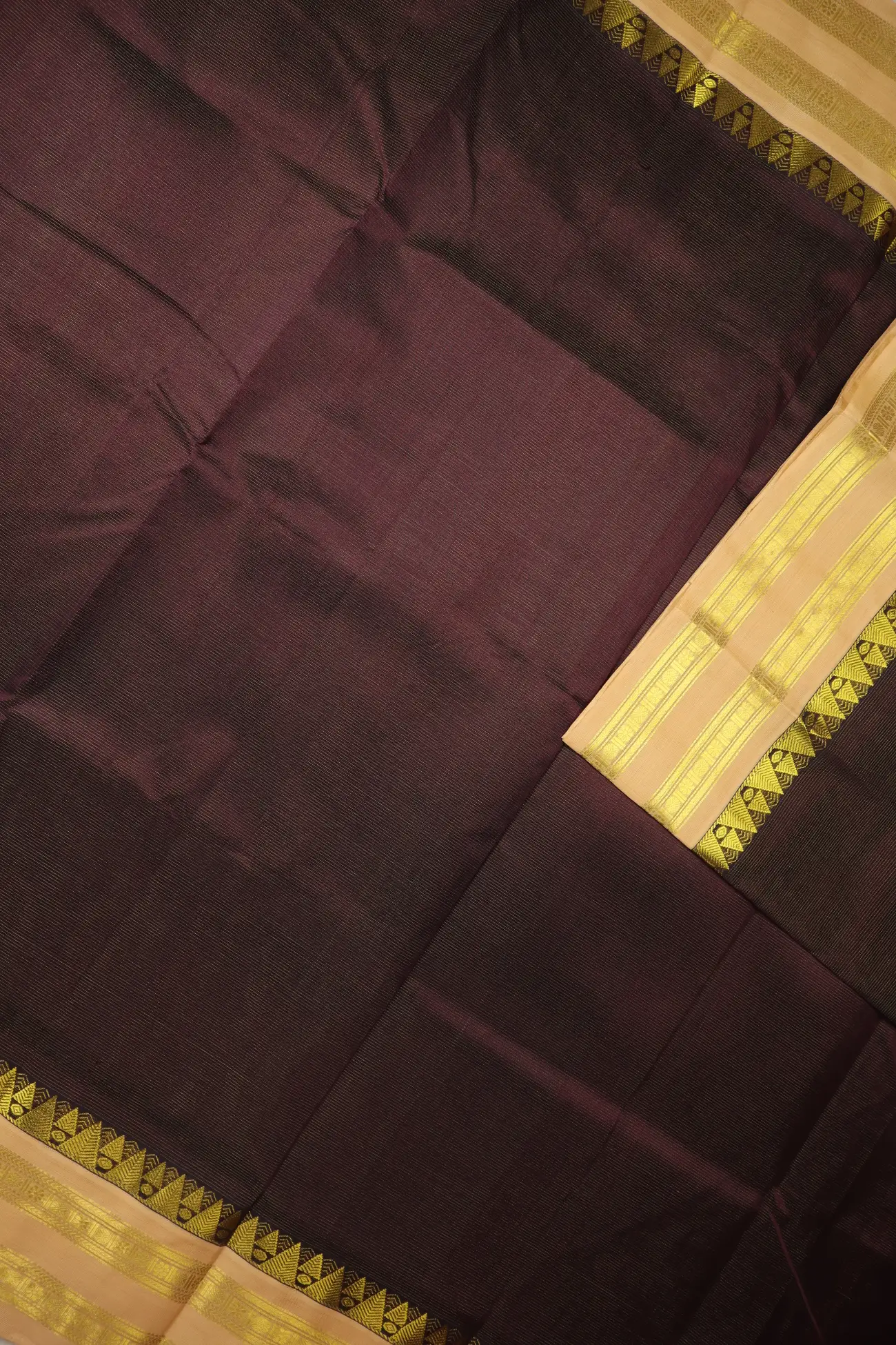 brown-vaira-oosi-diamond-needle-cotton-silk-saree-sc003044-d