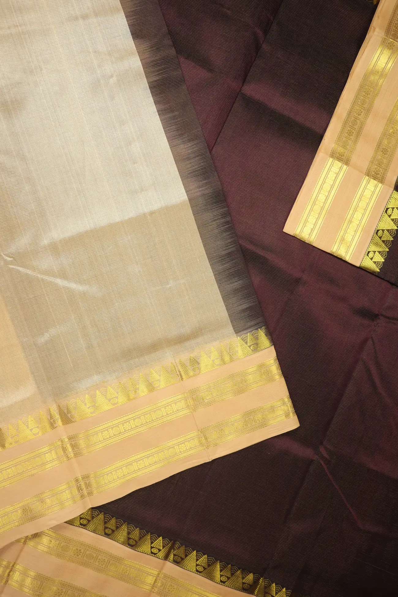 brown-vaira-oosi-diamond-needle-cotton-silk-saree-sc003044-e