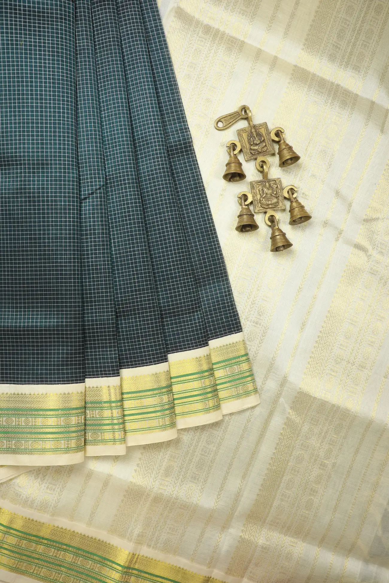 dark-green-ruthratcham-cotton-silk-saree-sc003049-a