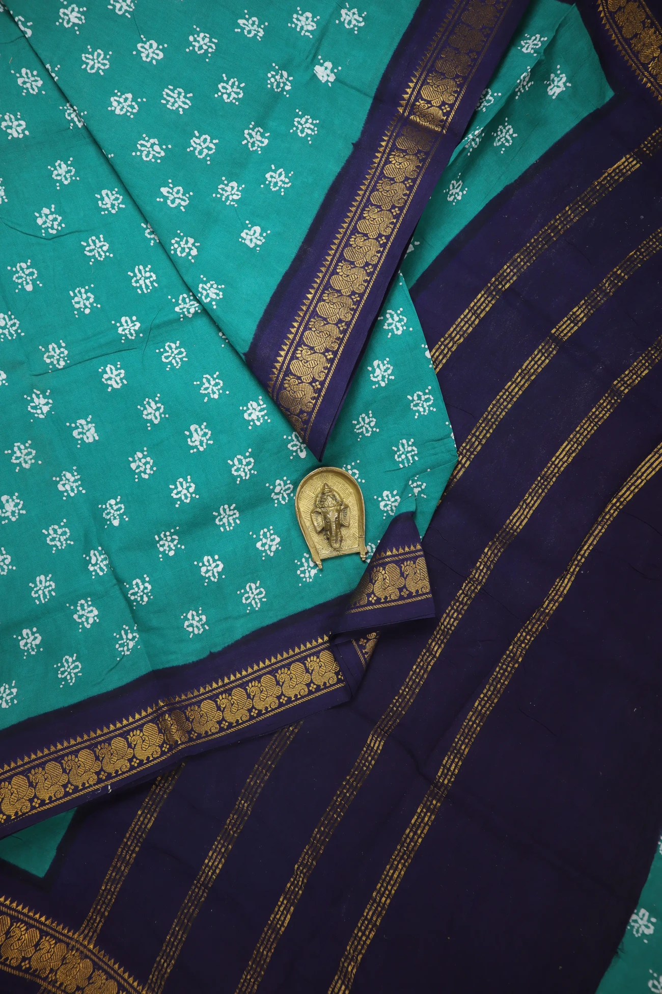 teal-peacock-madurai-sungudi-saree-ss006329-a