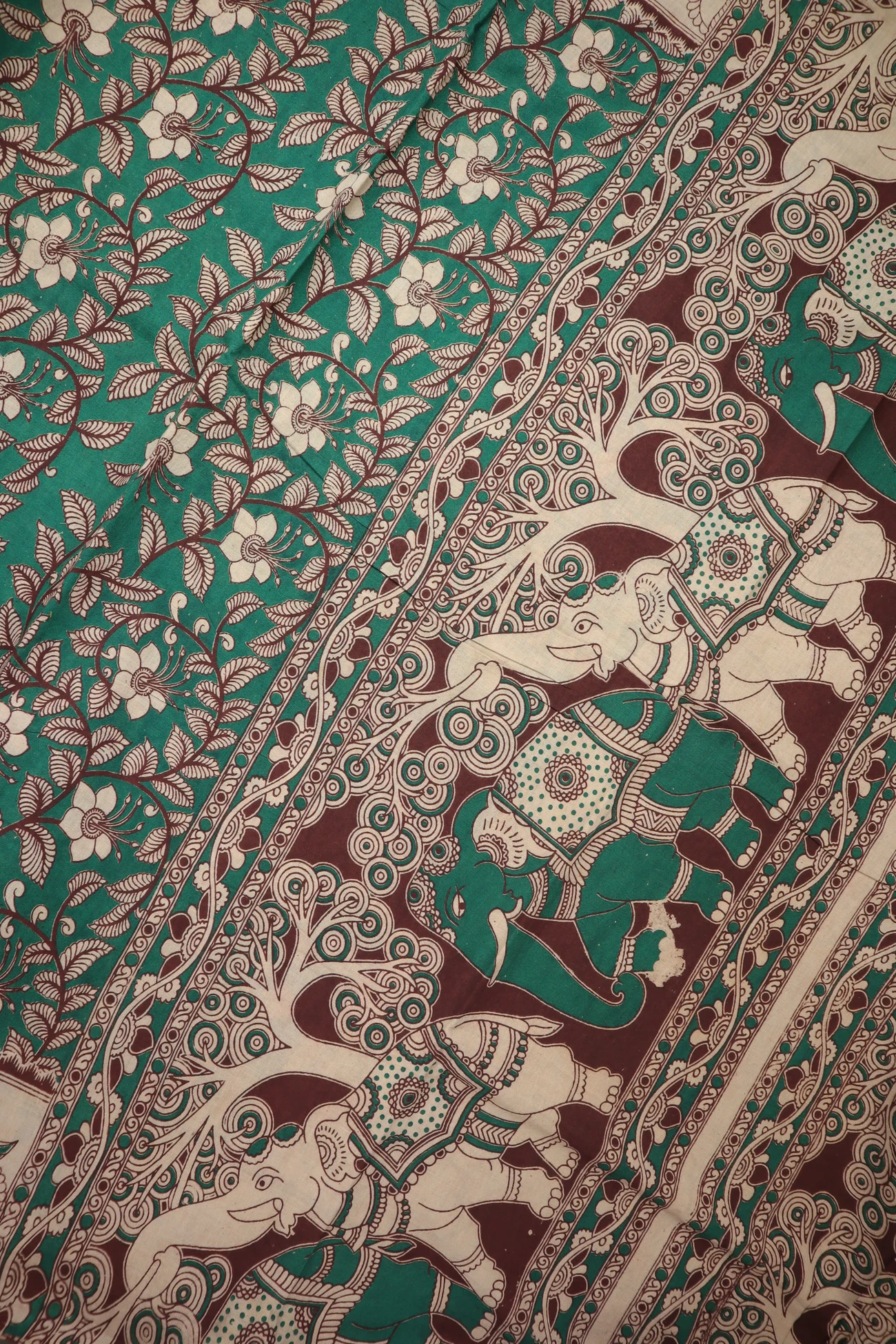 green-peacock-kalamkari-saree-kk001326-c