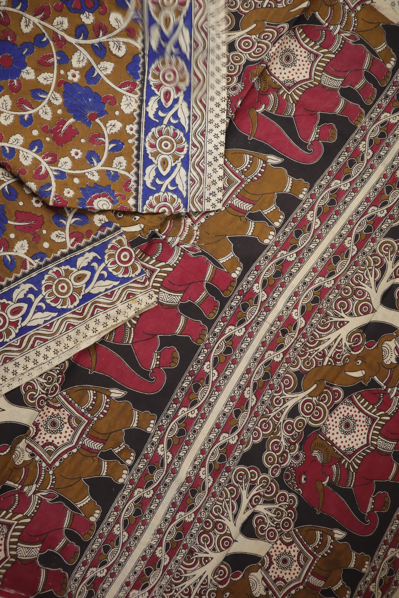 brown-flower-kalamkari-saree-kk001402-b