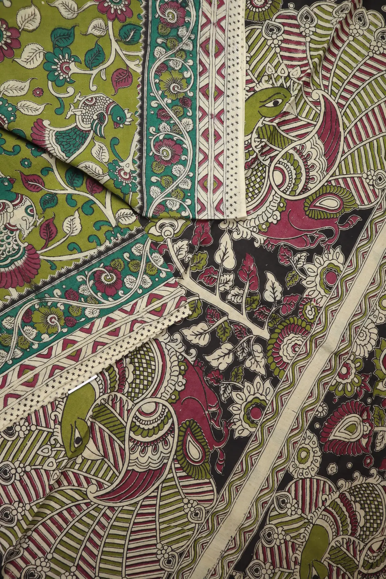 green-peacock-kalamkari-saree-kk001337-b