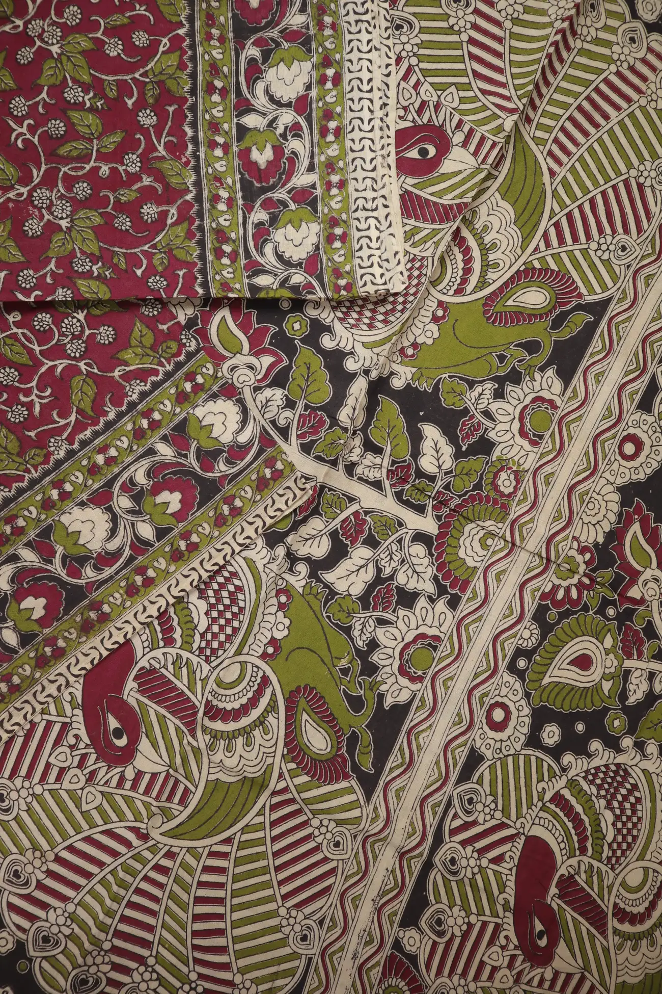 magenta-flower-kalamkari-saree-kk001291-b