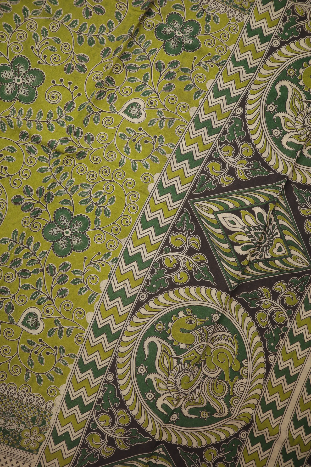 lime-green-flower-kalamkari-saree-kk001322-c