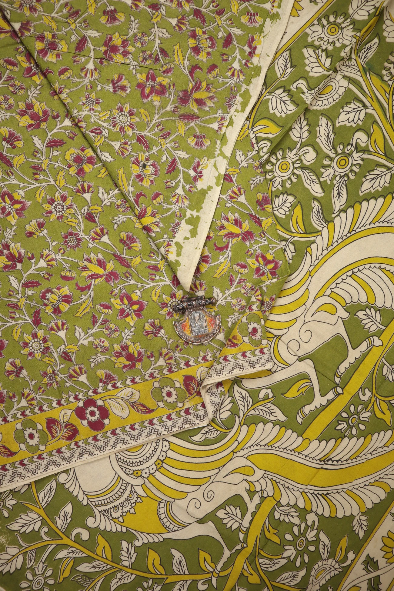 light-green-flower-kalamkari-saree-kk001404-a