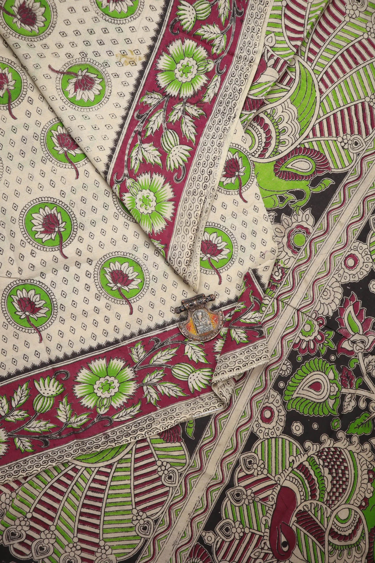 wheat-flower-kalamkari-saree-kk001381-a