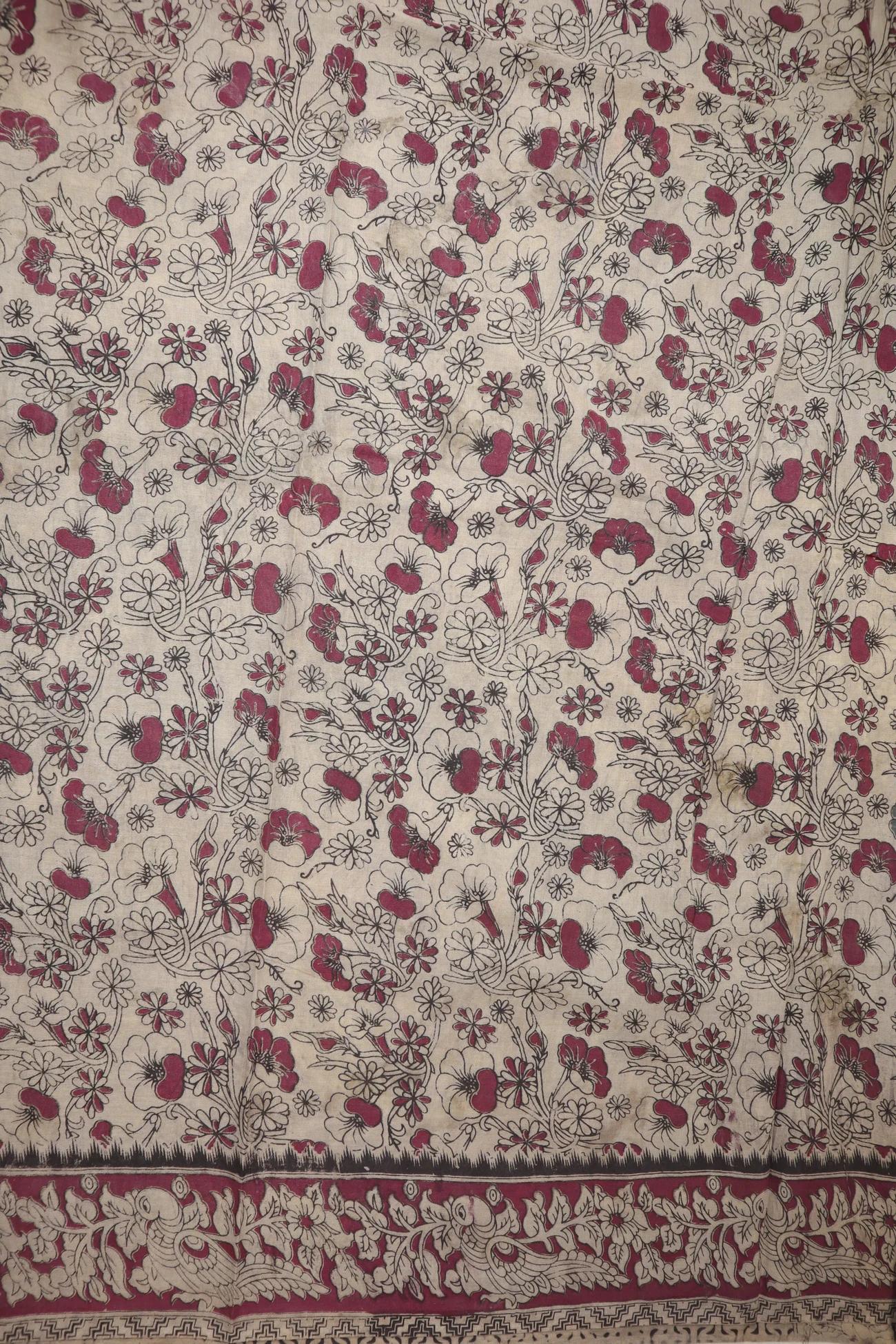 off-white-flower-peacock-kalamkari-saree-kk001370-d