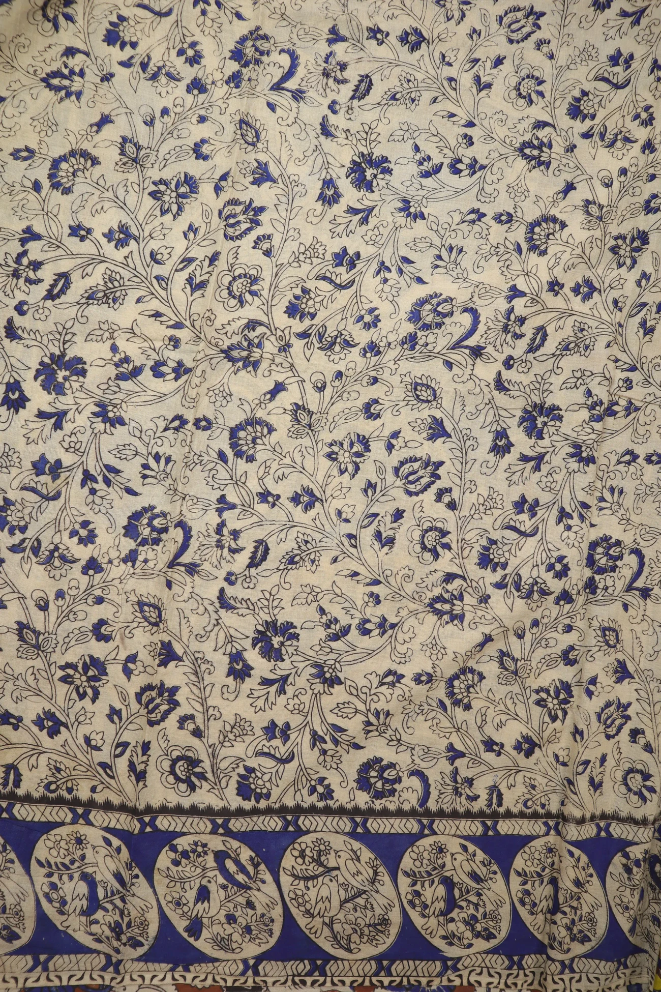 brown-flower-kalamkari-saree-kk001330-d