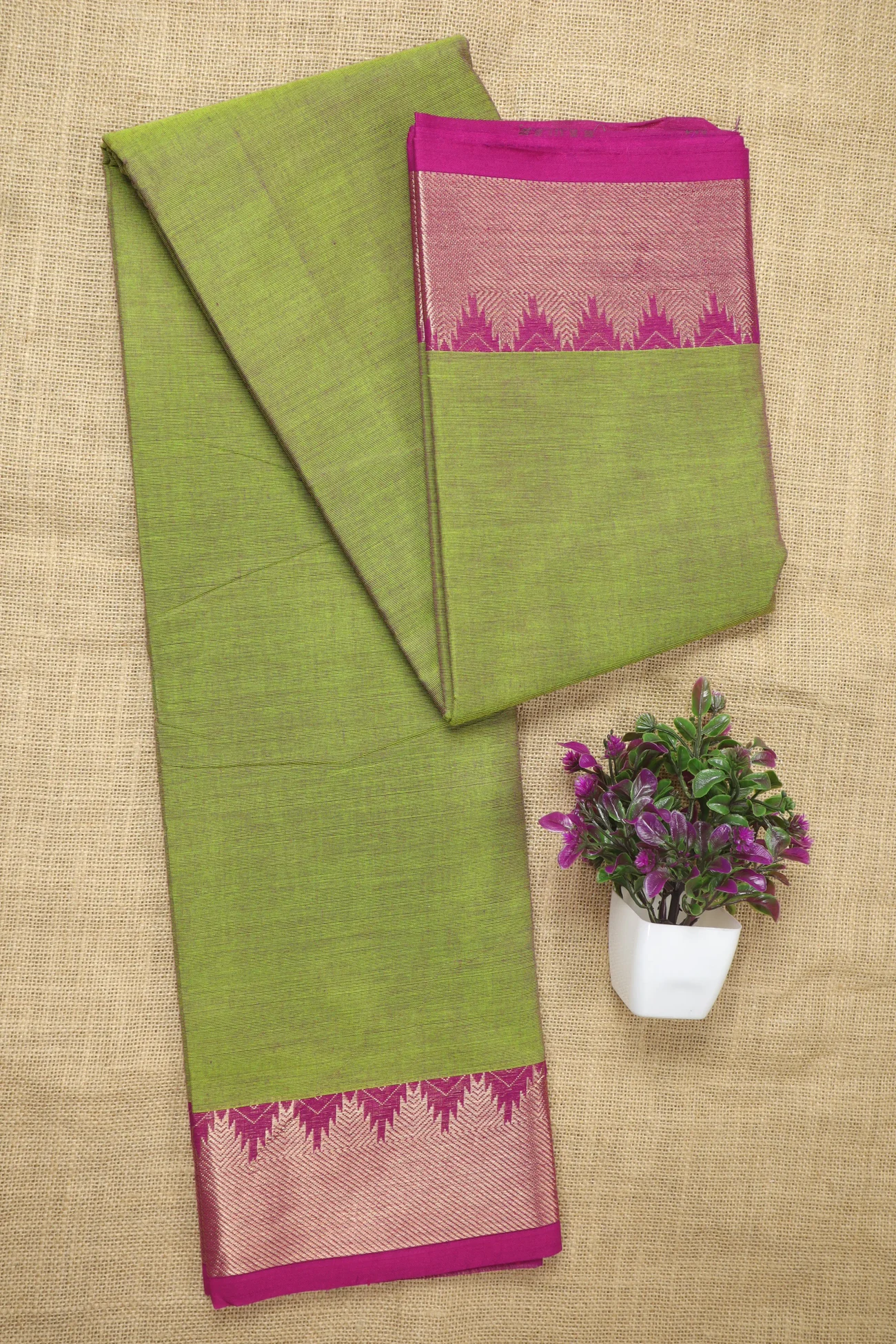 light-green-thalampoo-reku-malarkodi-saree-mk008312-a