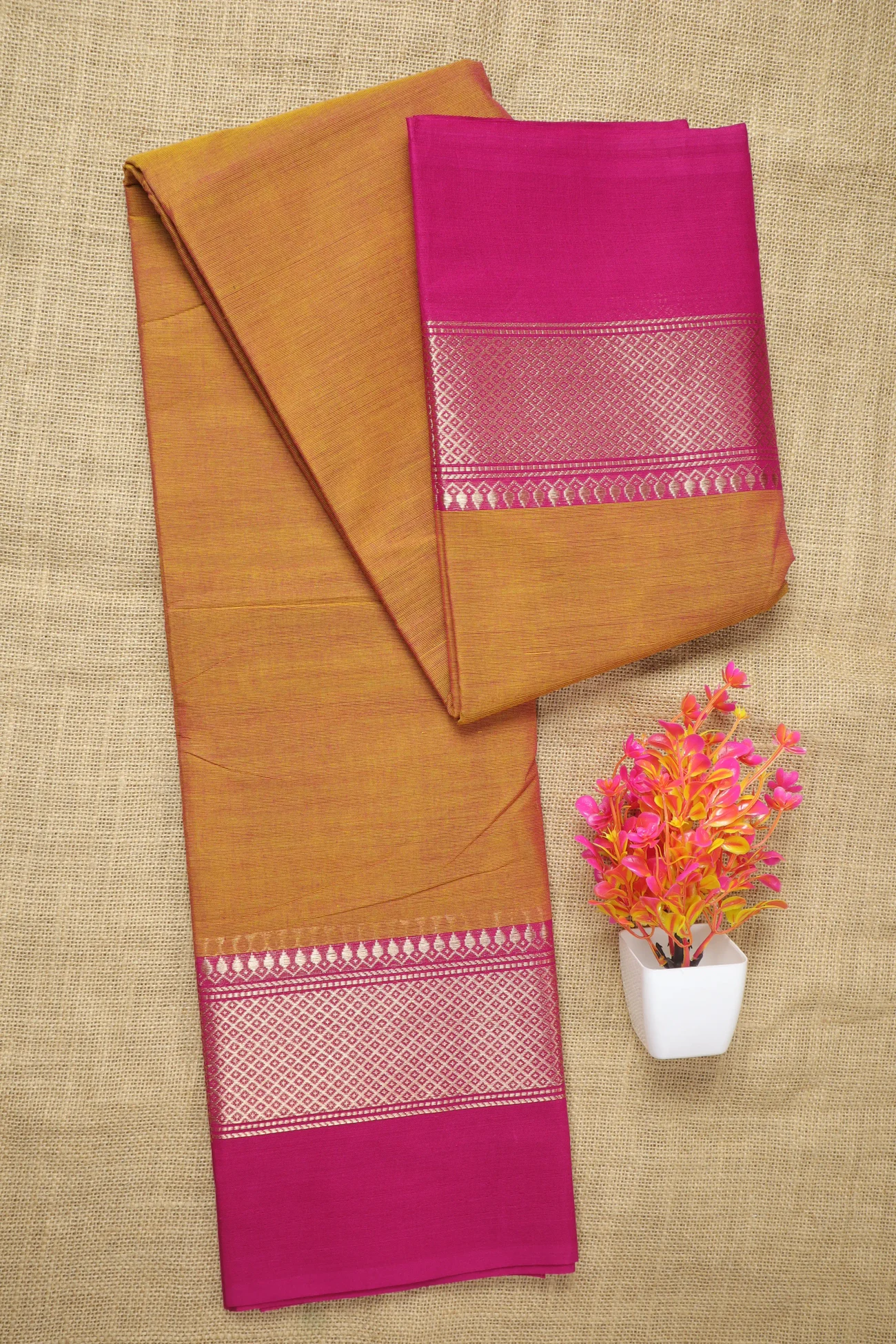 orange-mayil-kan-malarkodi-saree-mk008316-a