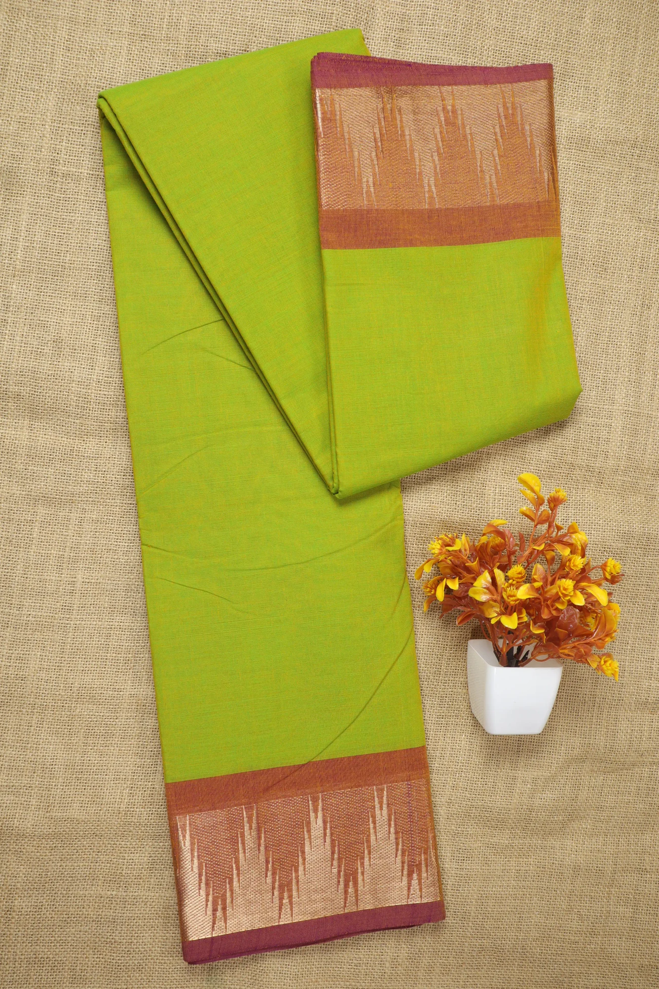 light-green-thalampoo-reku-malarkodi-saree-mk008282-a