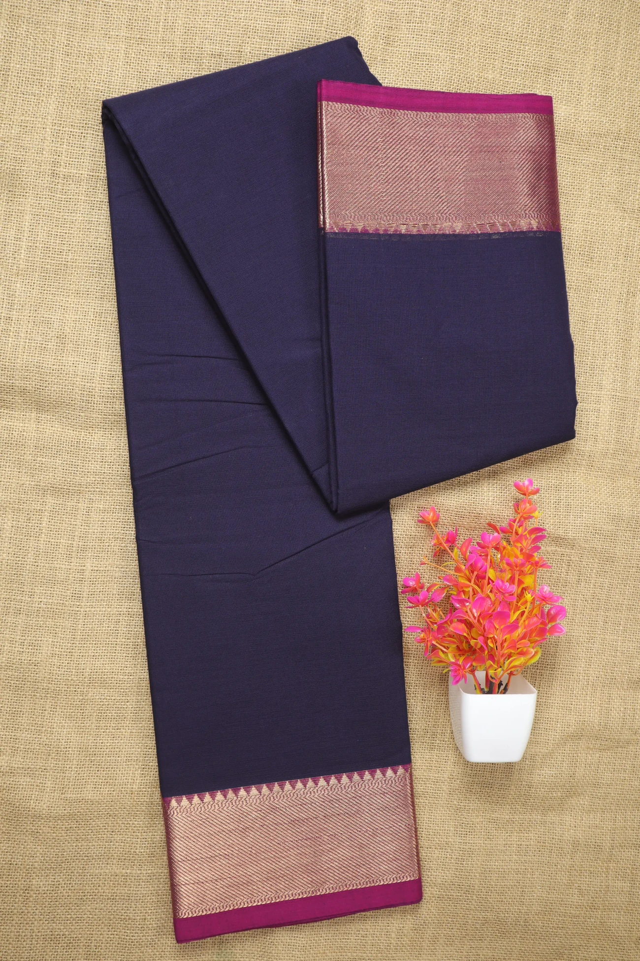 navy-temple-malarkodi-saree-mk008262-a