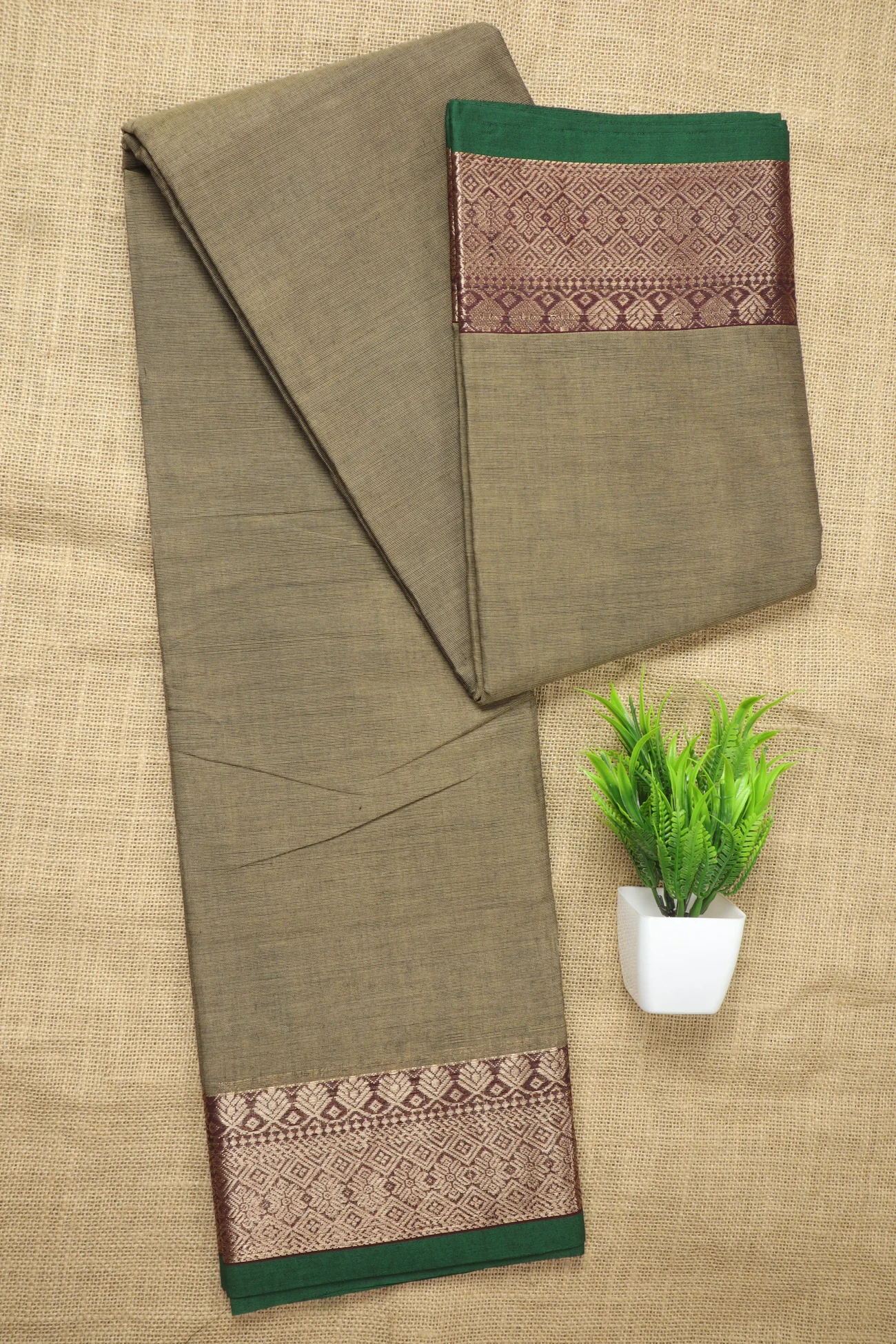 dark-olive-green-flower-malarkodi-saree-mk008268-a