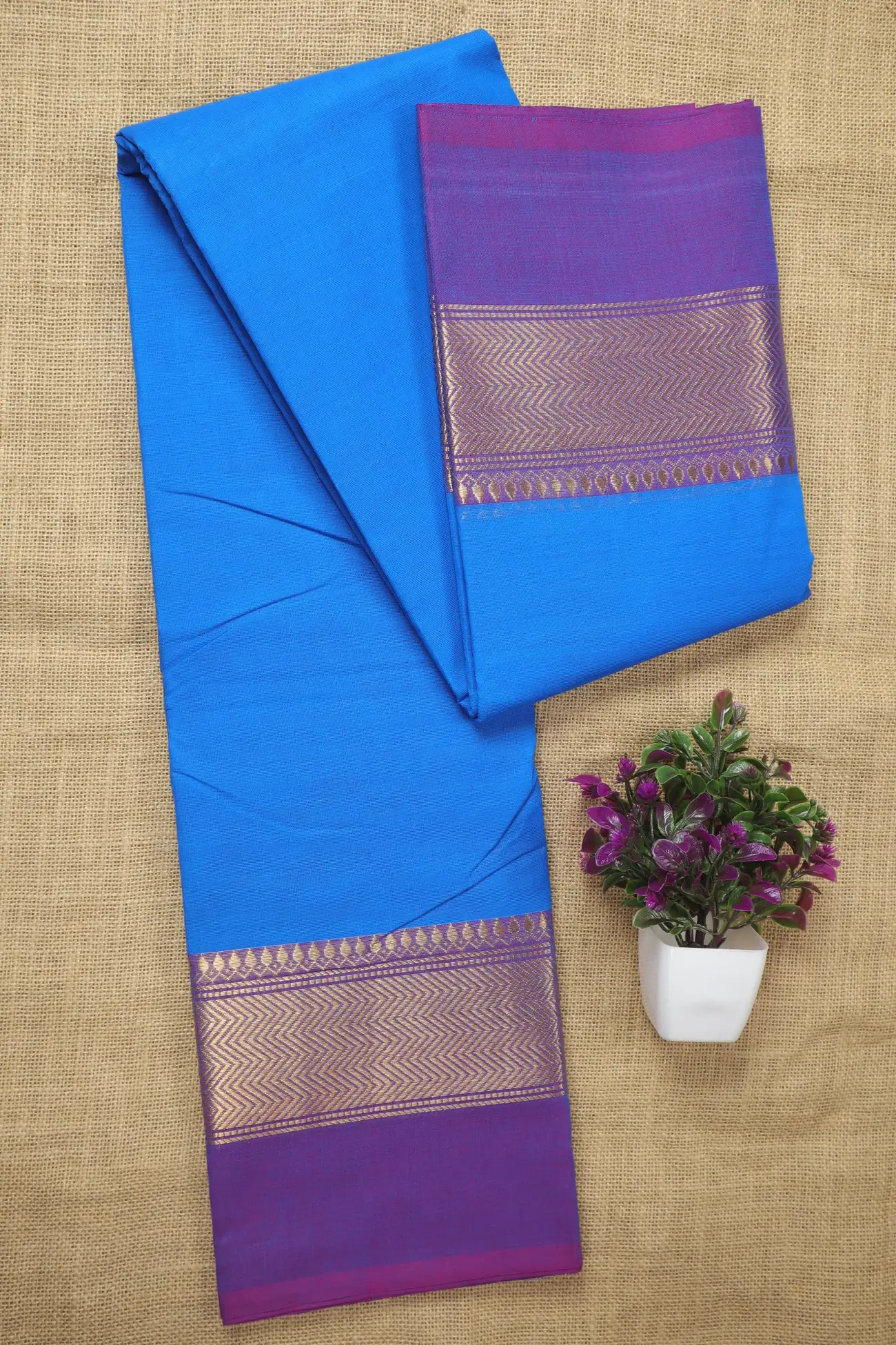sky-blue-zigzag-malarkodi-saree-mk008292-a