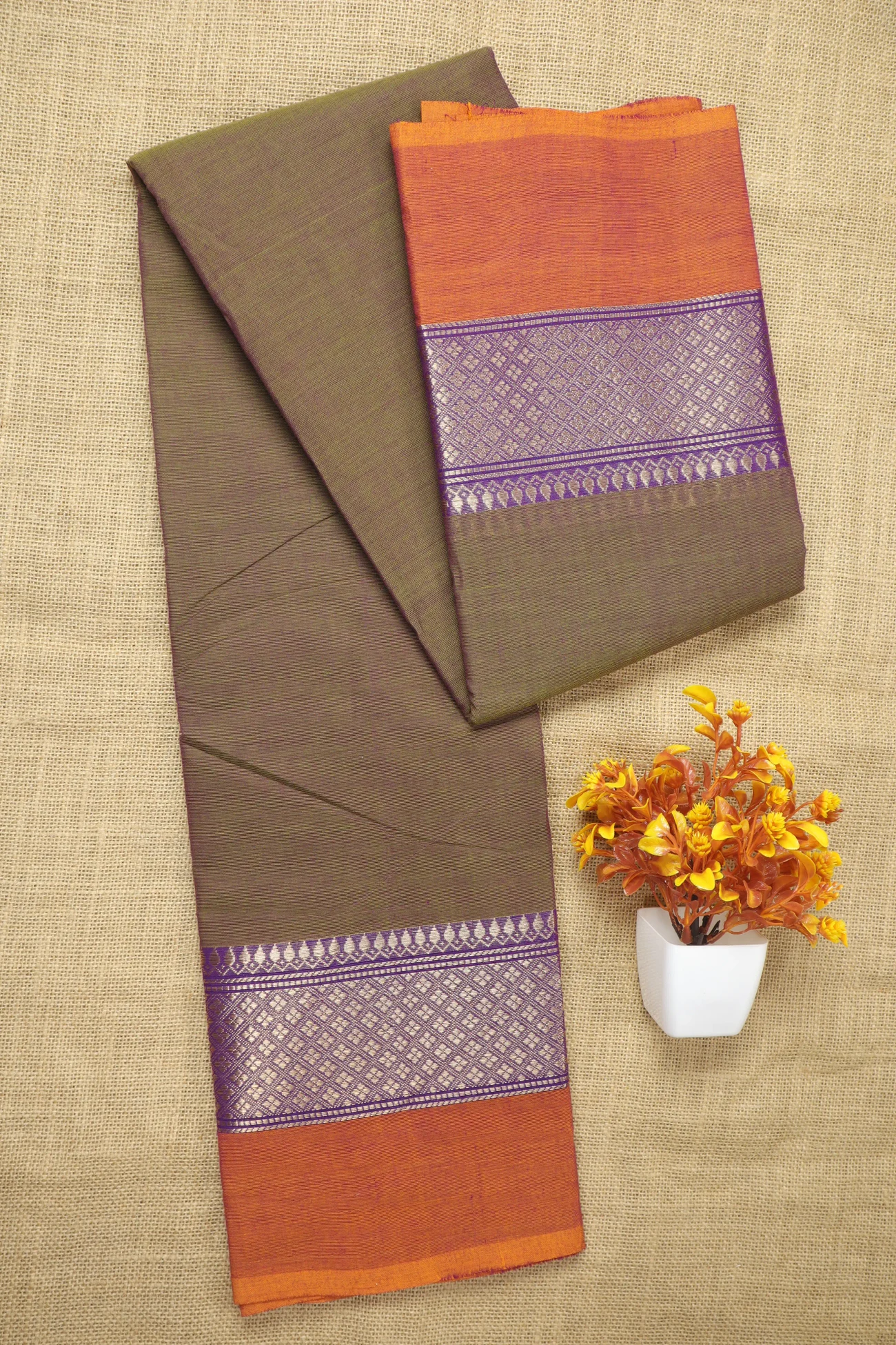 peru-leaf-malarkodi-saree-mk007607-a