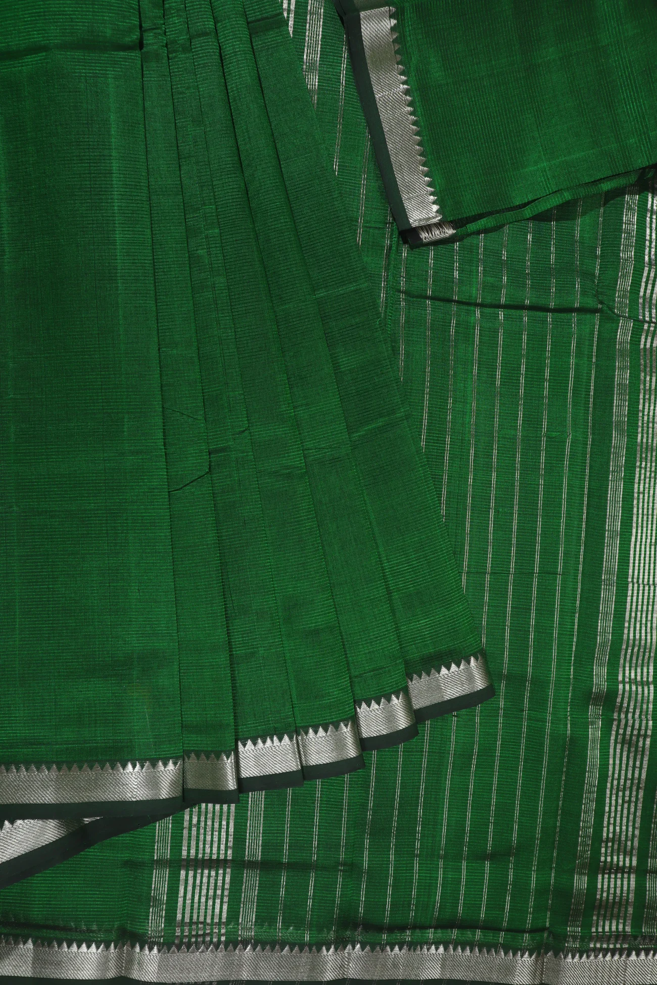 dark-green-bavanji-border-mangalagiri-silk-cotton-saree-mls000590-a