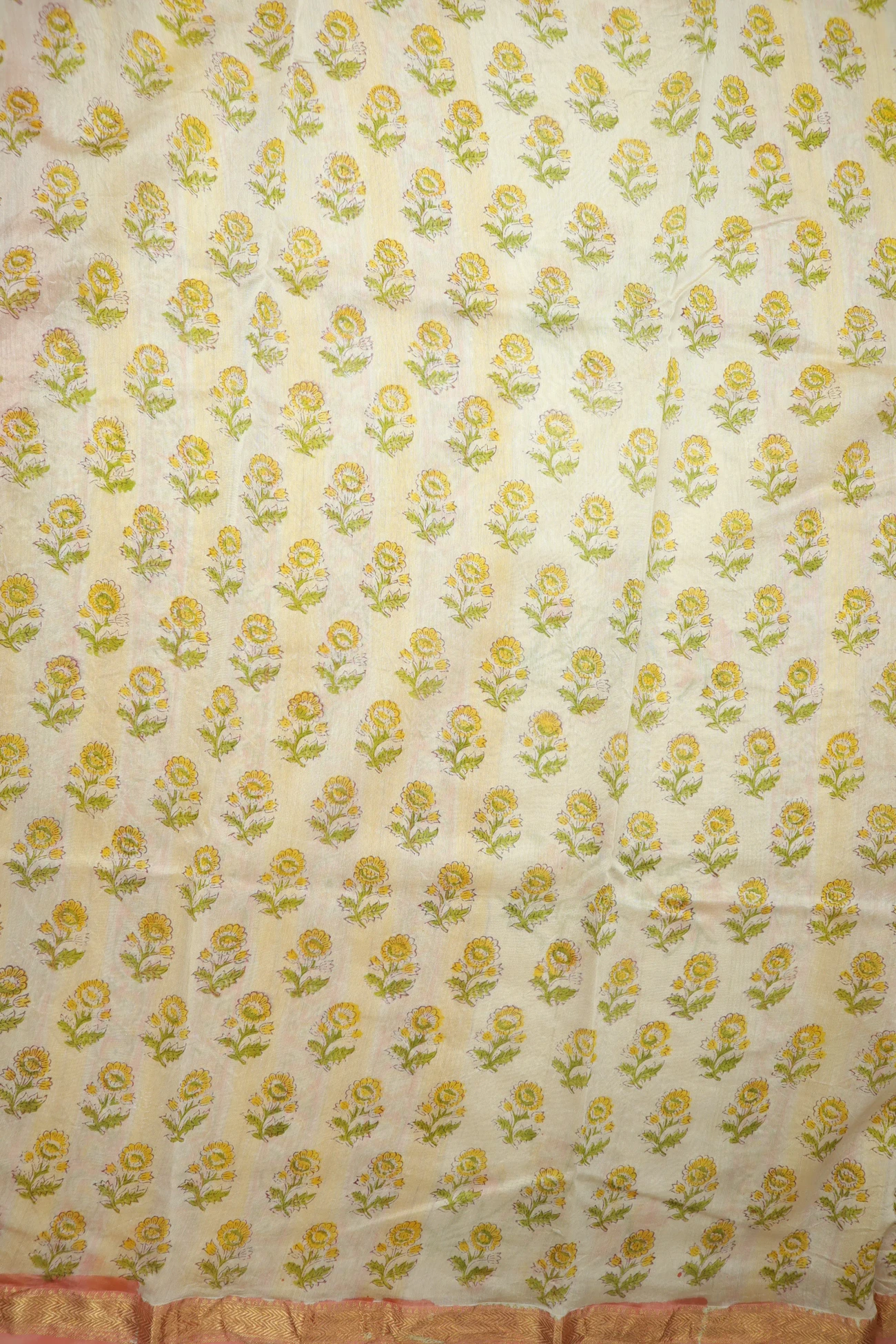 off-white-flower-maheshwari-silk-cotton-mh000342-c