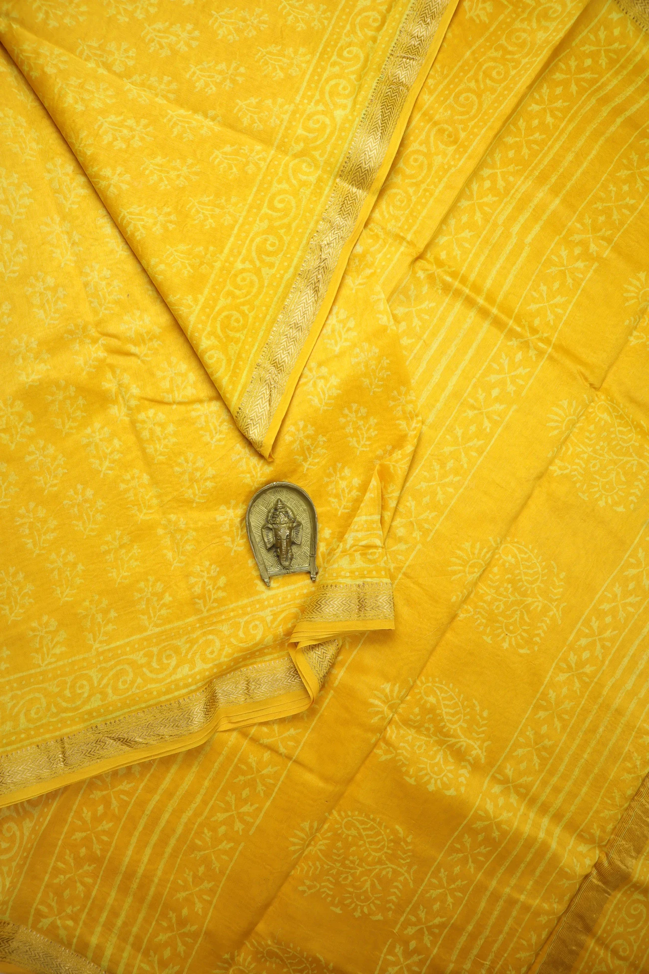 yellow-flower-maheshwari-silk-cotton-mh000299-a