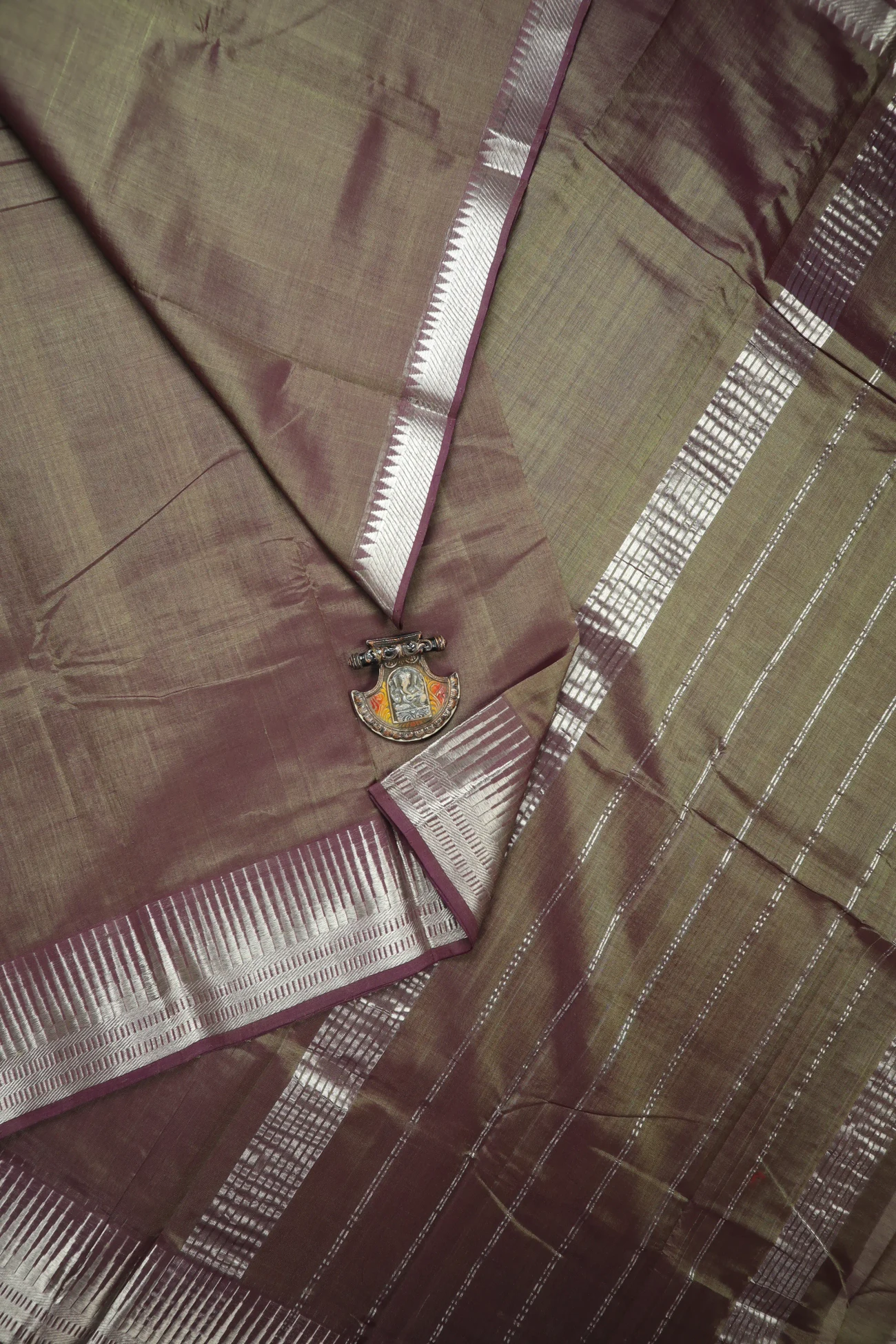 plum-oosi-gopuram-mangalagiri-silk-cotton-mls000596-b