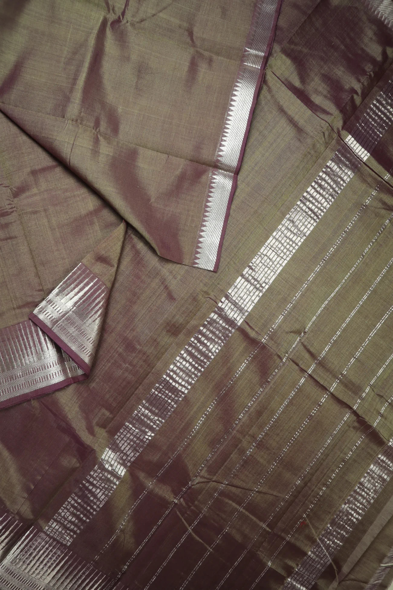 plum-oosi-gopuram-mangalagiri-silk-cotton-mls000596-c